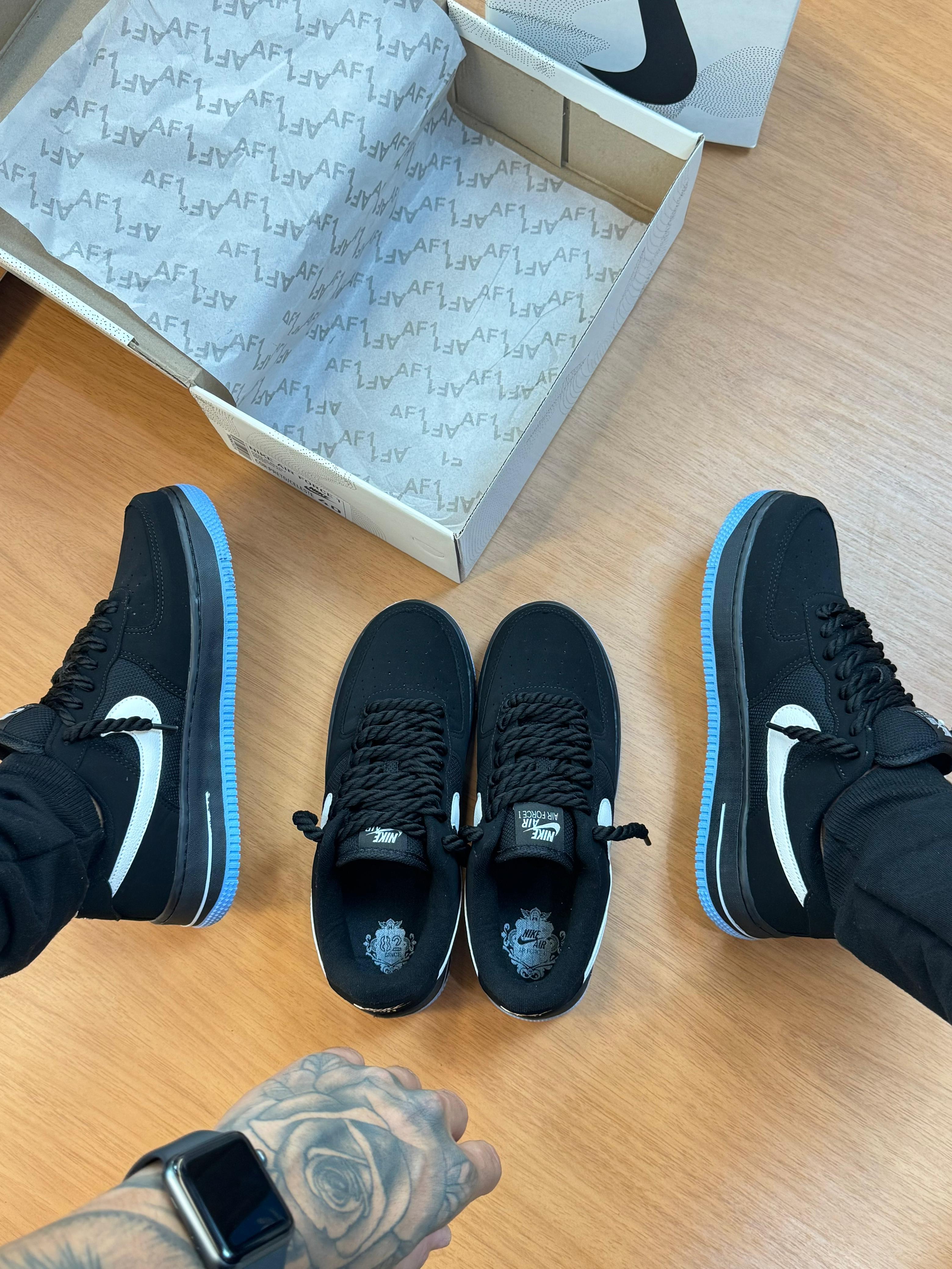 Nike Air Force Camurça Nobuk Preto/Azul