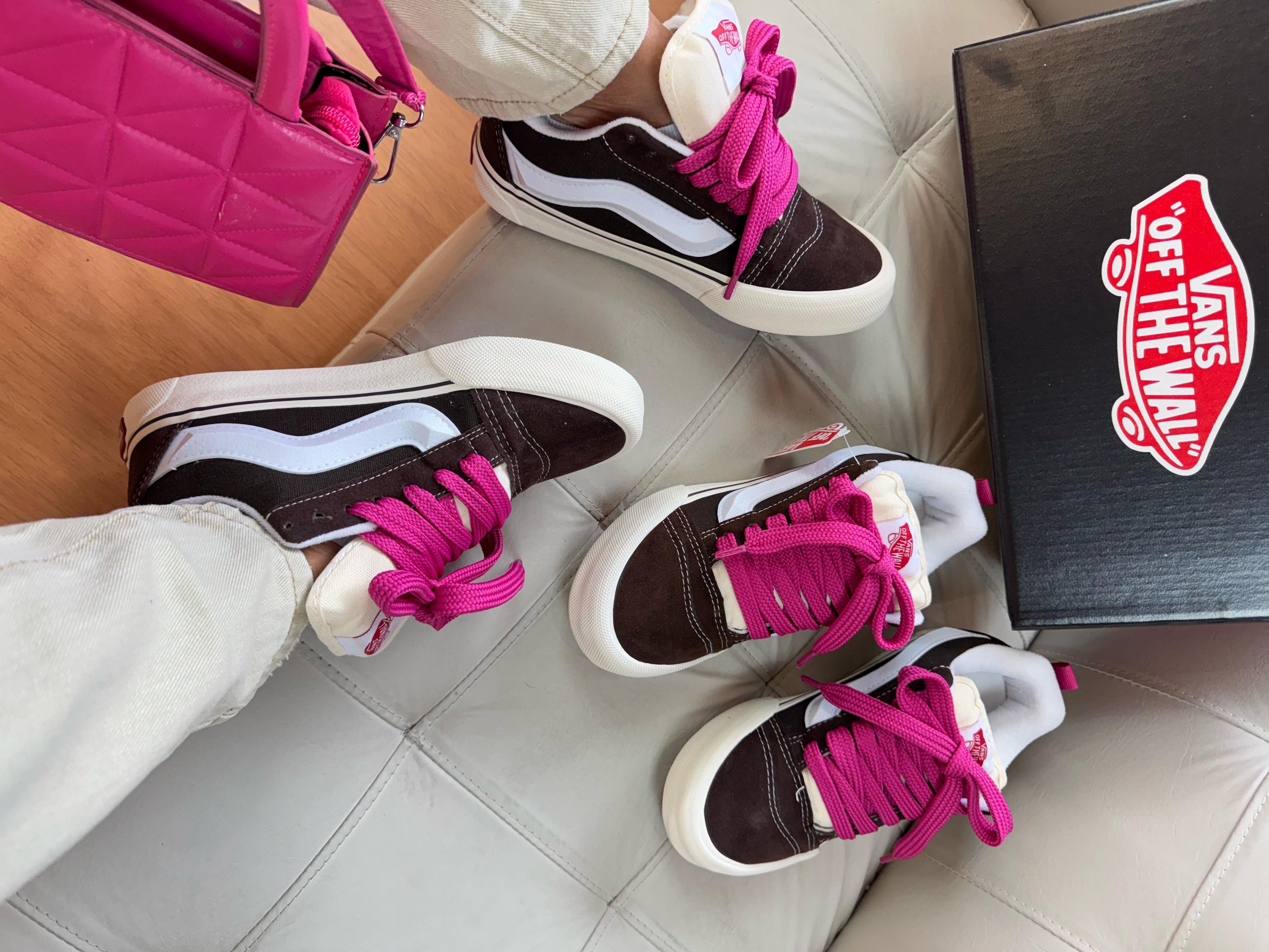 Vns Old Knu café/ pink