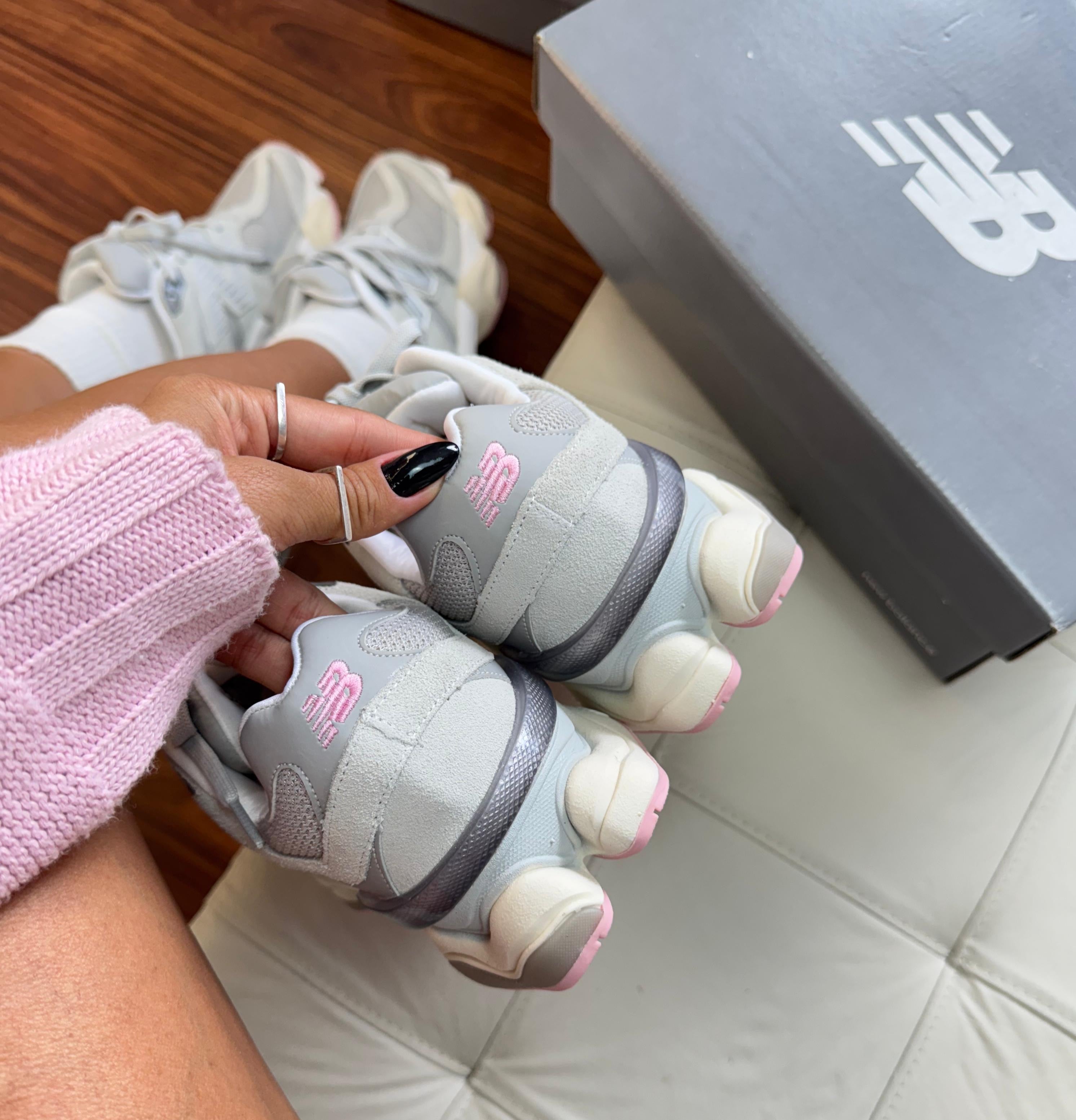 NB 9060 Couro Cinza/Rosa