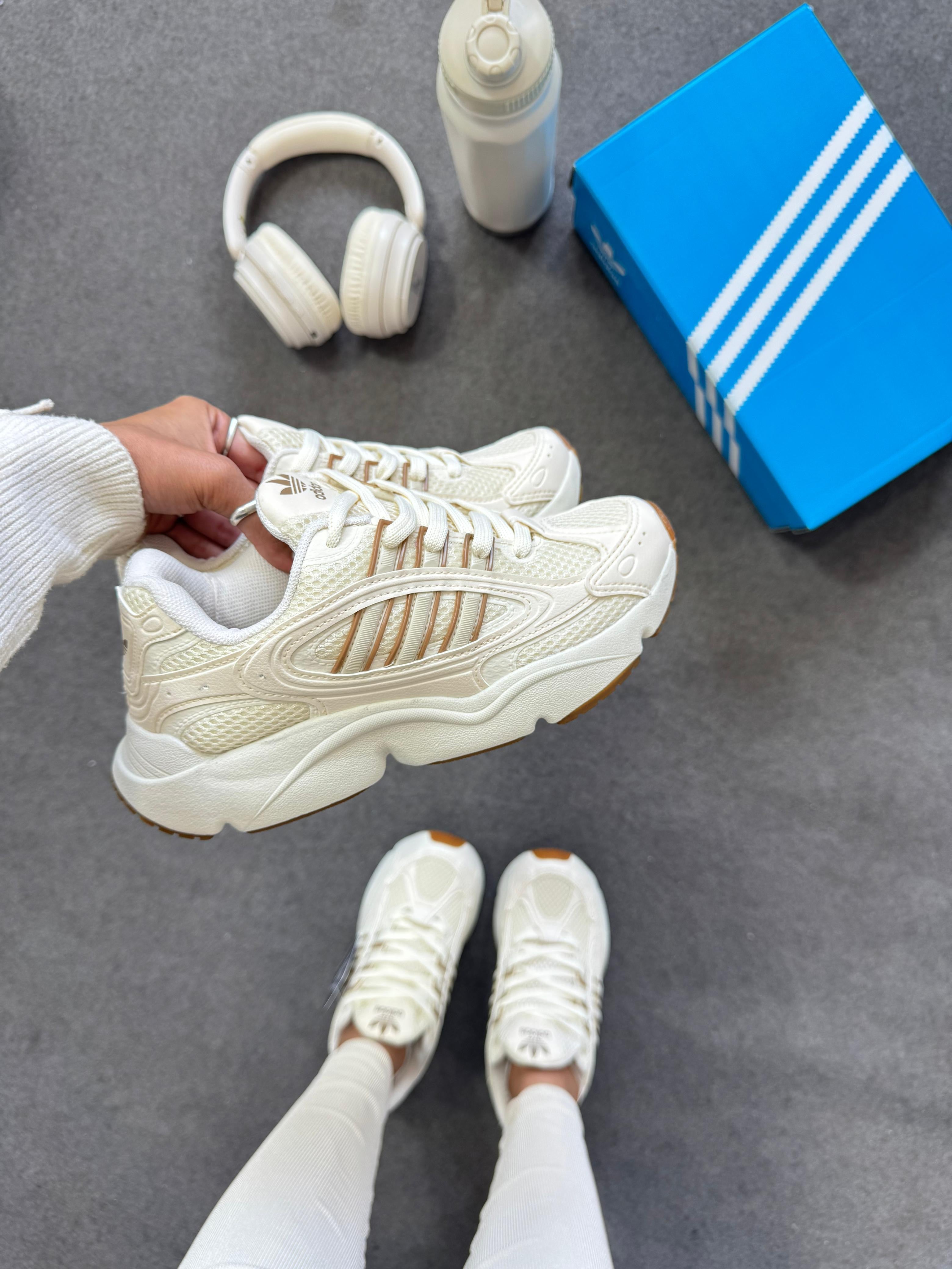 Adidas OZMILLEN Off