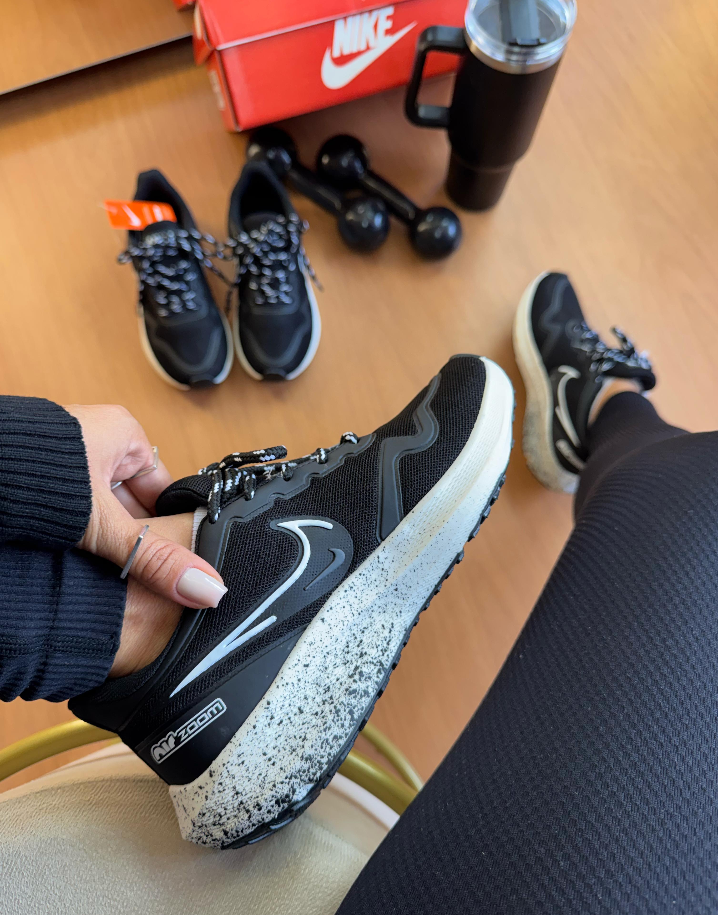 Nike Air Zoom ZK 47