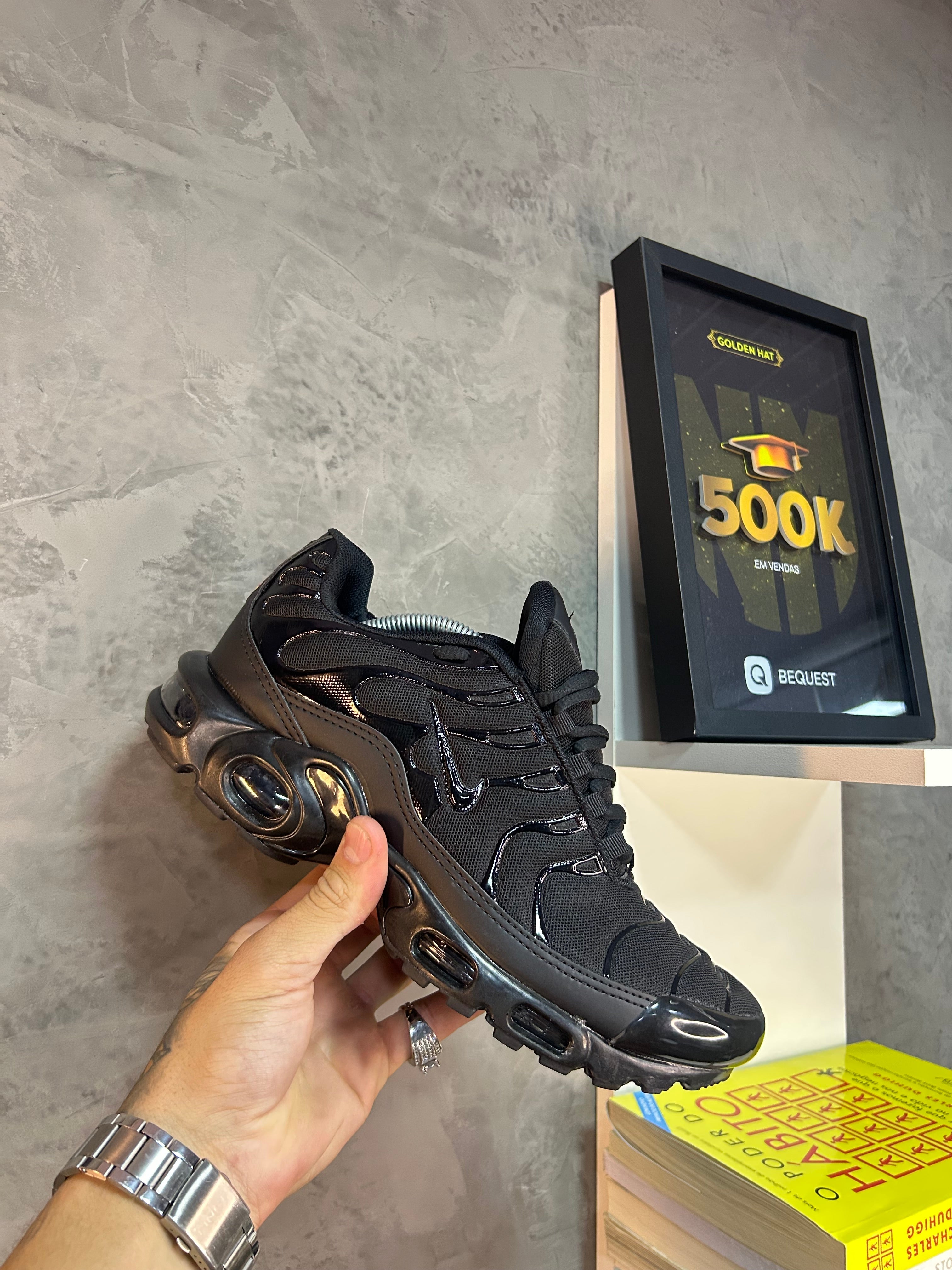 TN1 Triple Black Importado