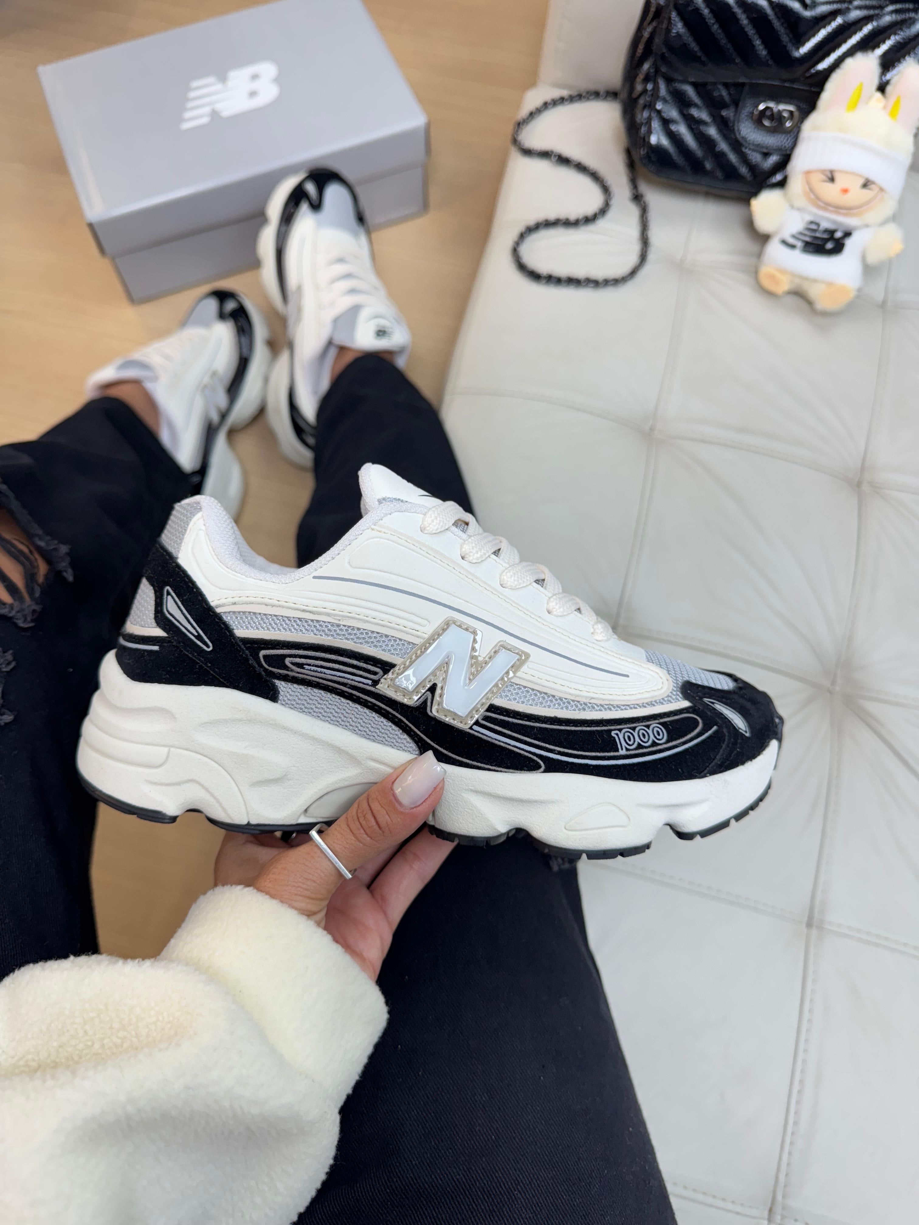 New Balance 1000 Premium Branco/Preto