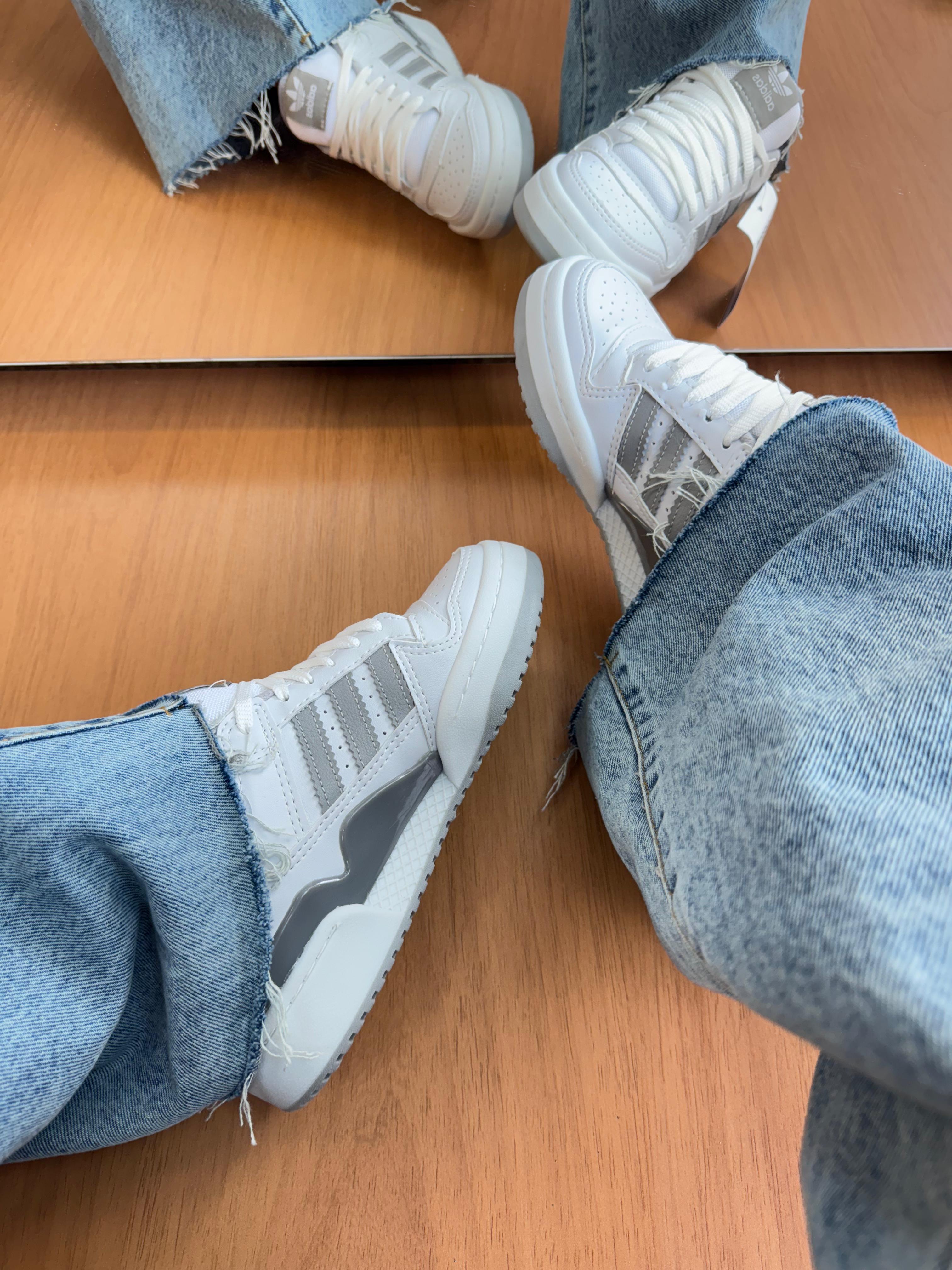 Adidas Fórum Cadarço Cinza