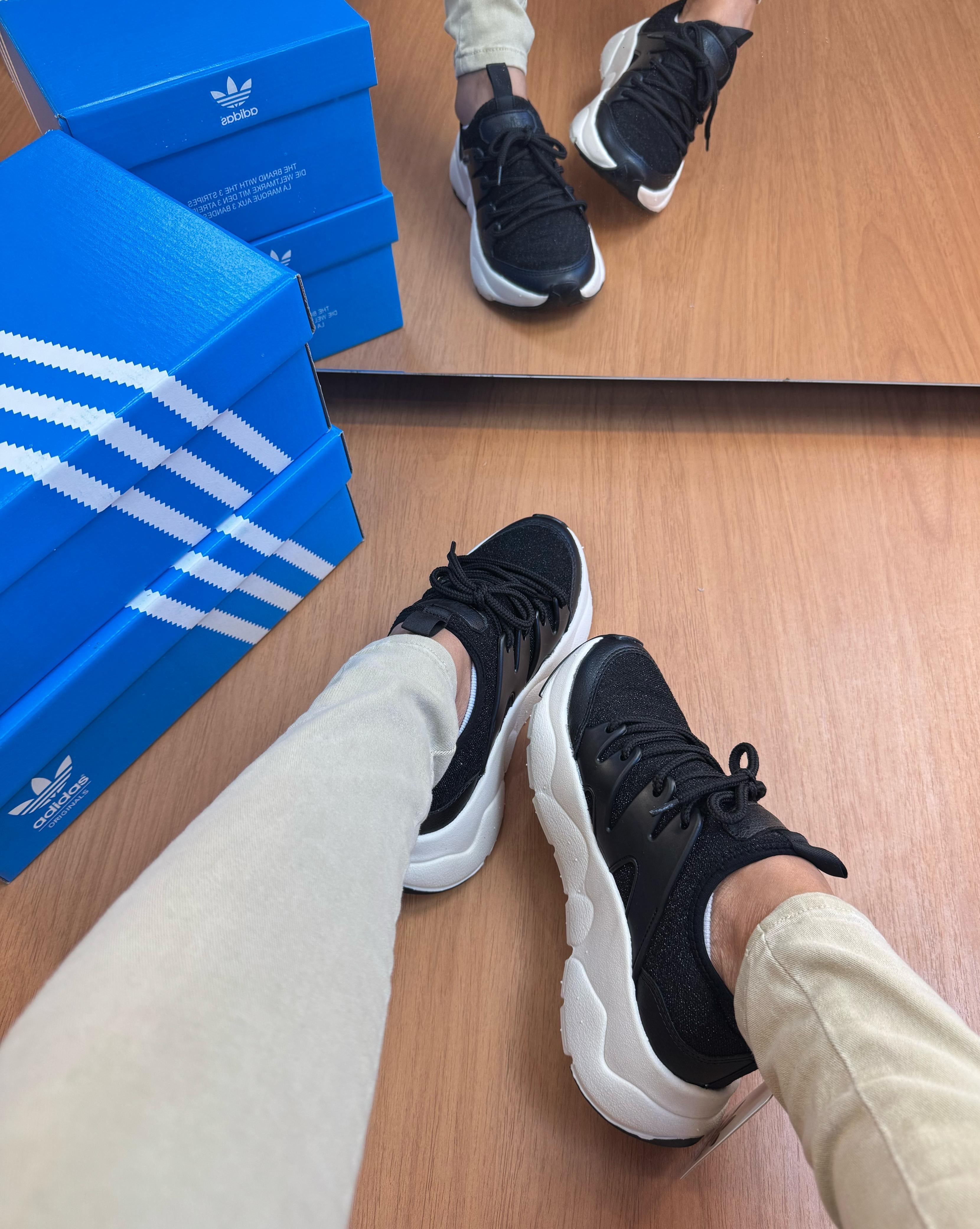 Adidas Knit Mesh Preto