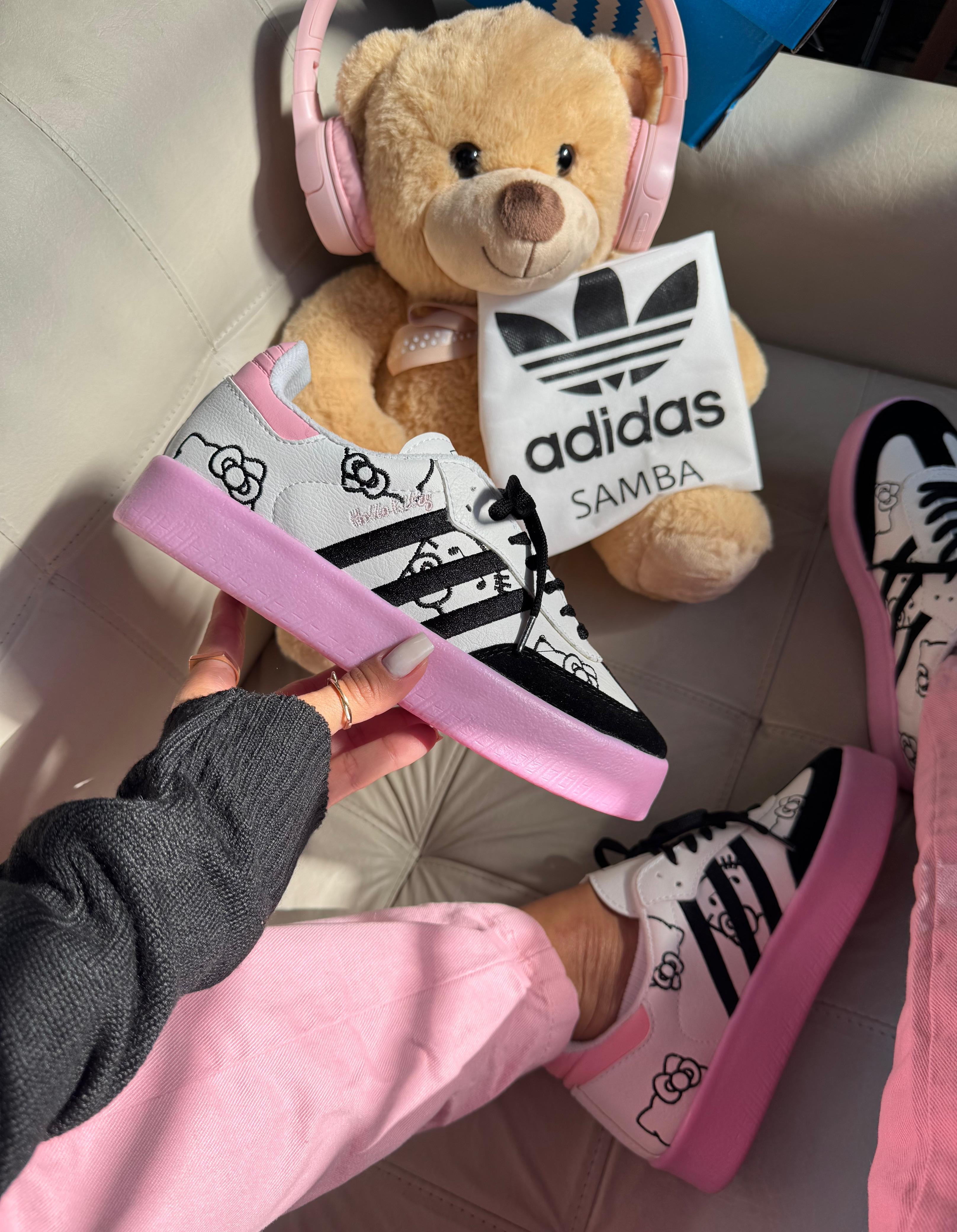 Samba Hello Kitty Premium