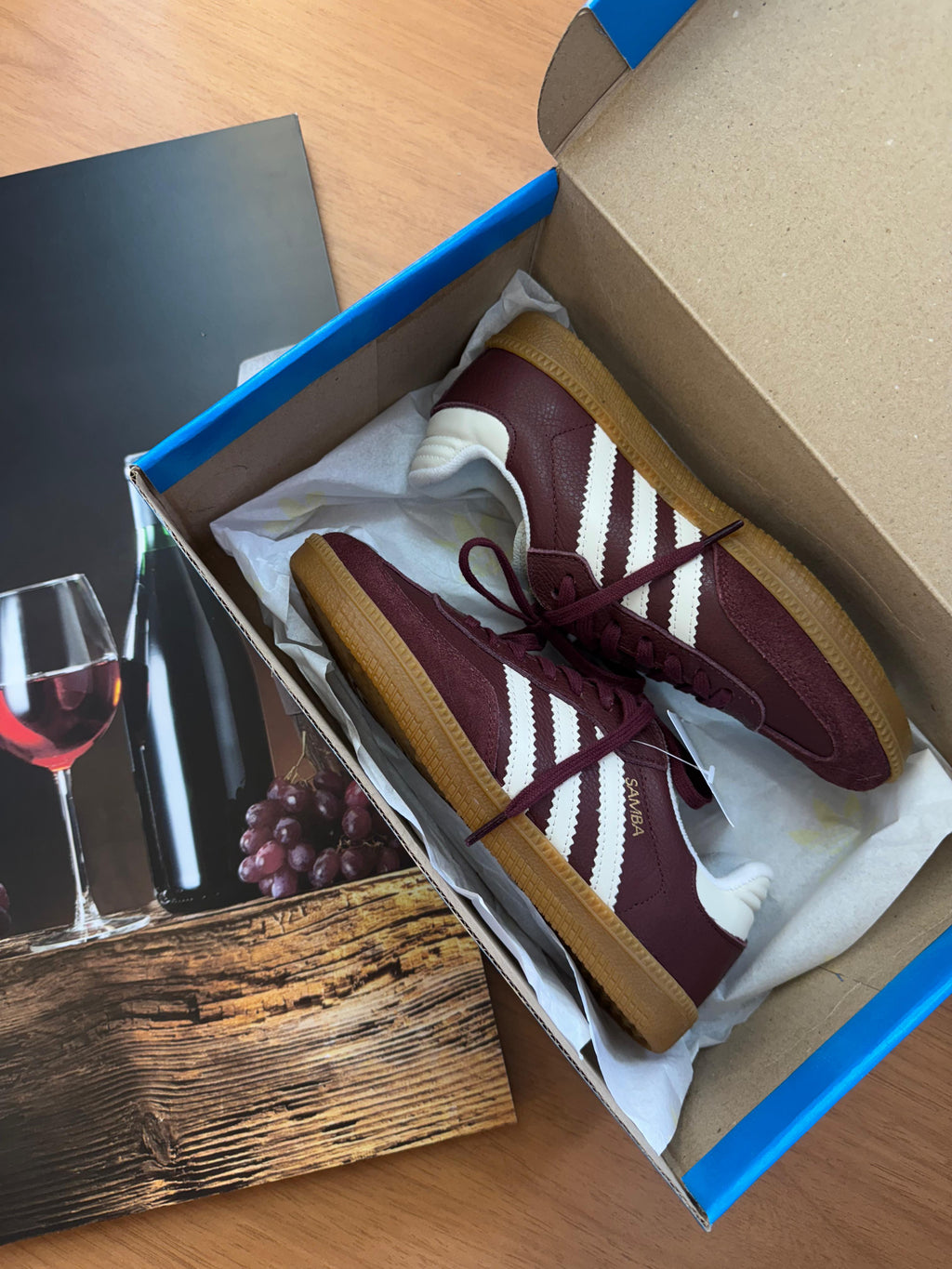 Samba OG Couro Cherry