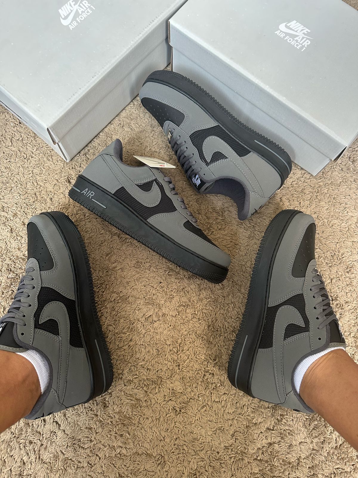 Nike Air Force Preto/Grafite