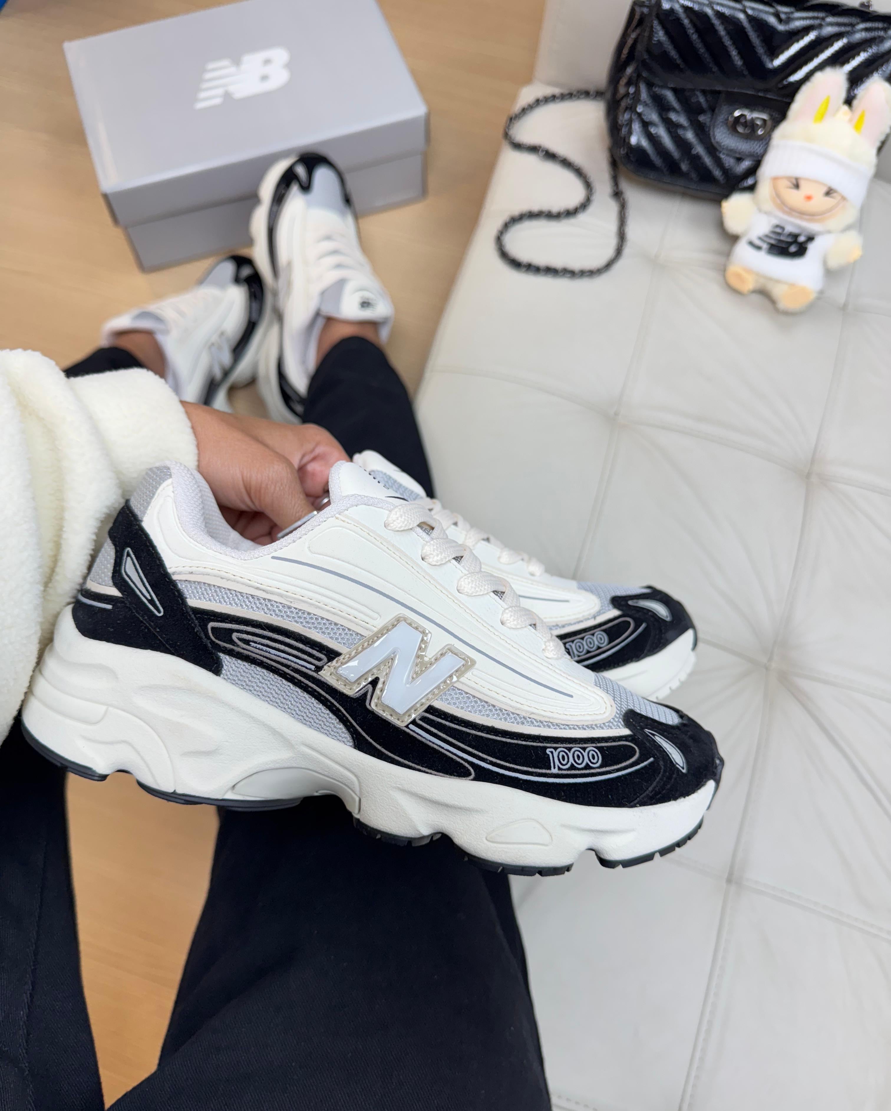 New Balance 1000 Premium Branco/Preto