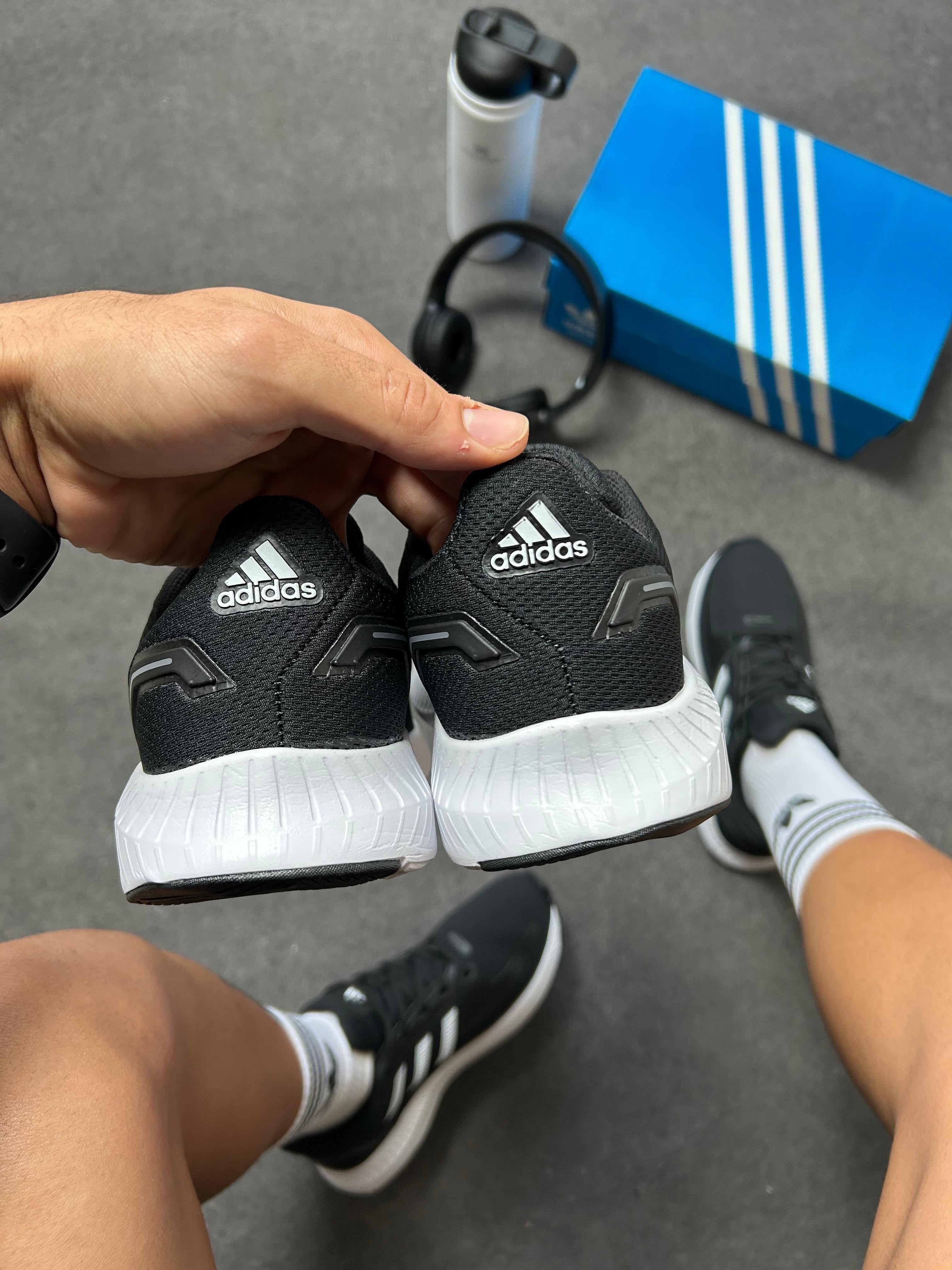 Adidas Run Falcon Preto/Branco