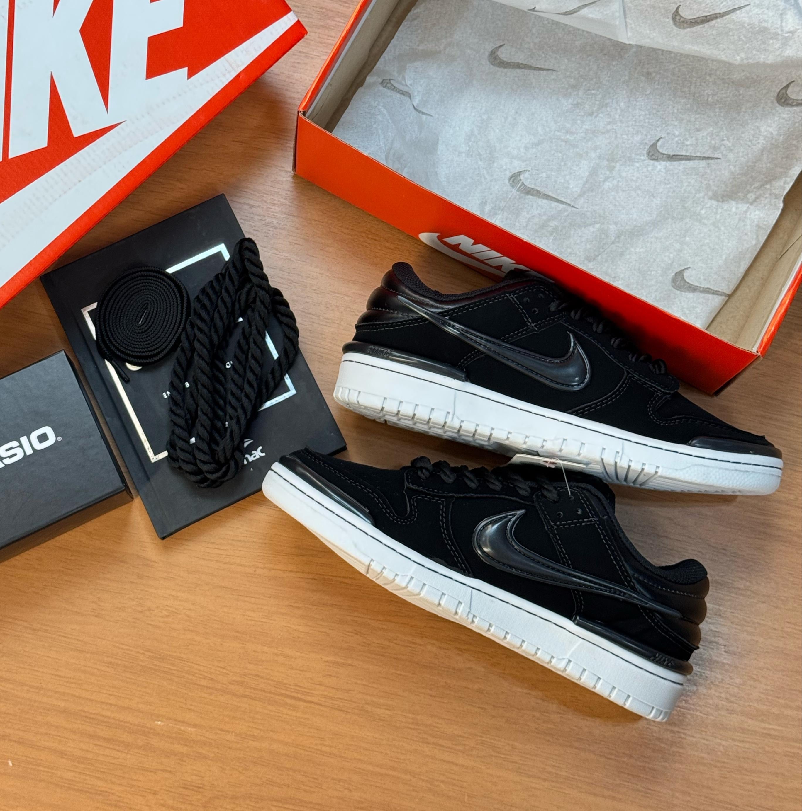 Dunk Low Twist Preto/Branco