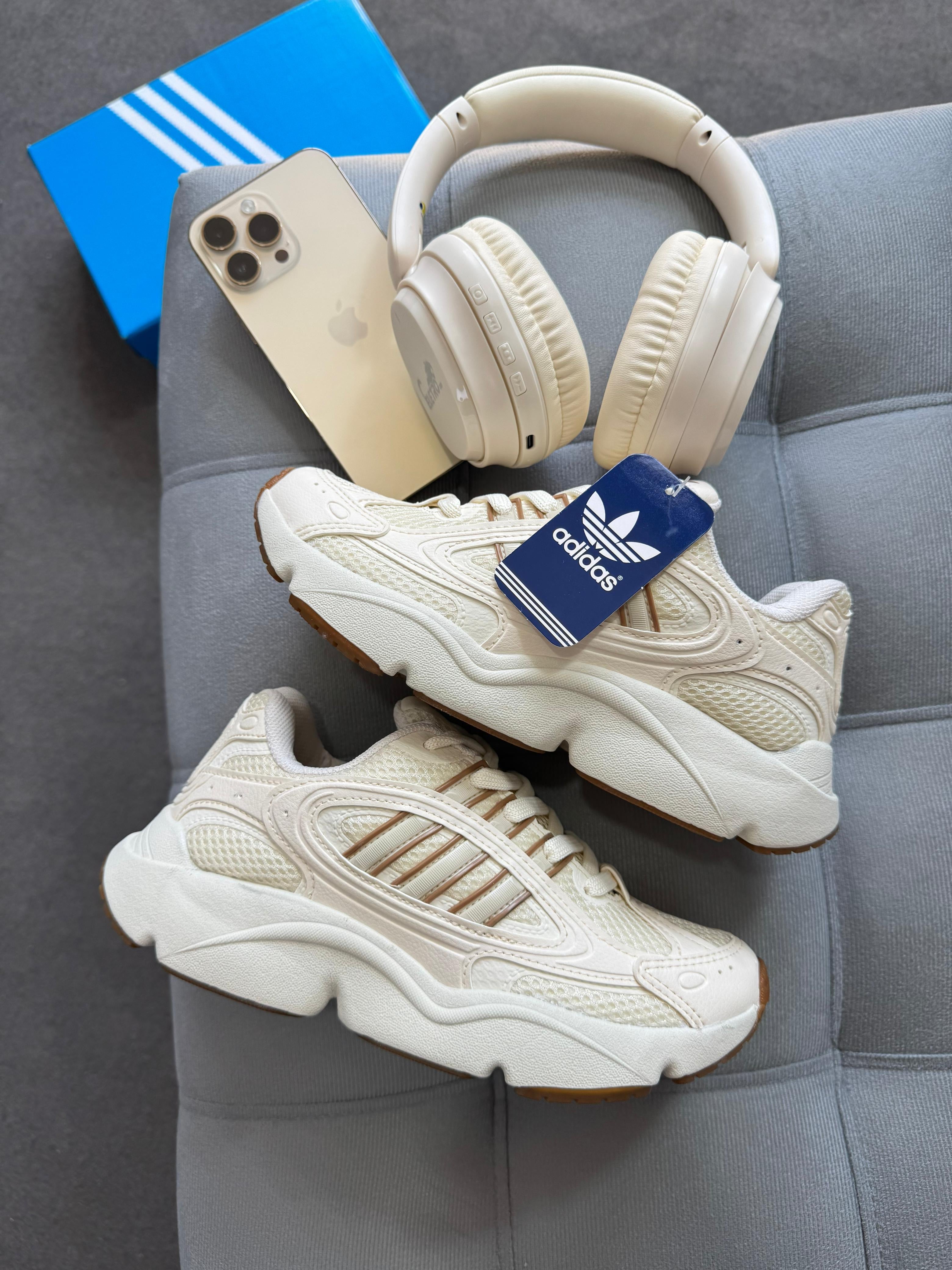 Adidas OZMILLEN Off