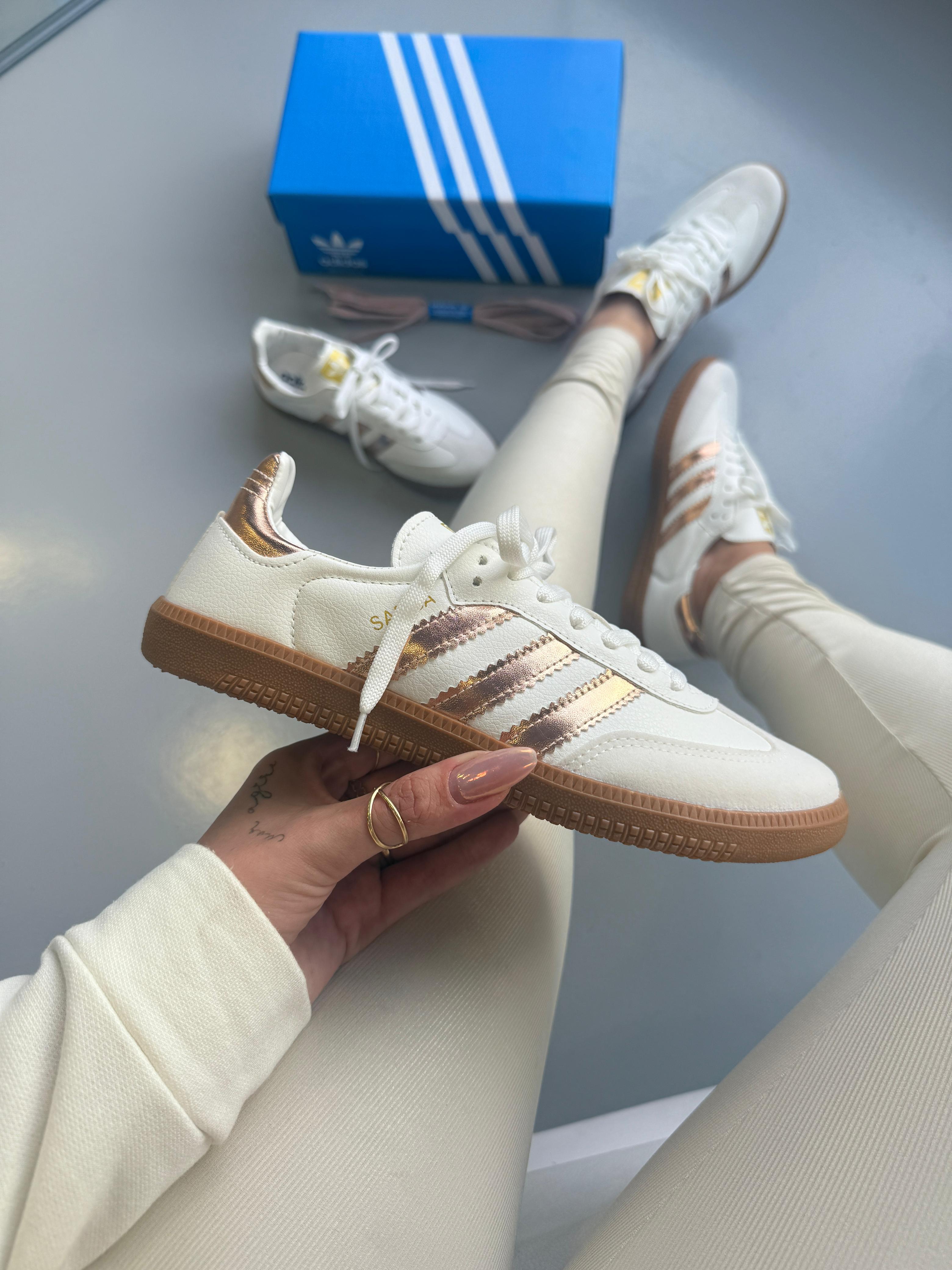 Samba OG  Branco / Rose metálico