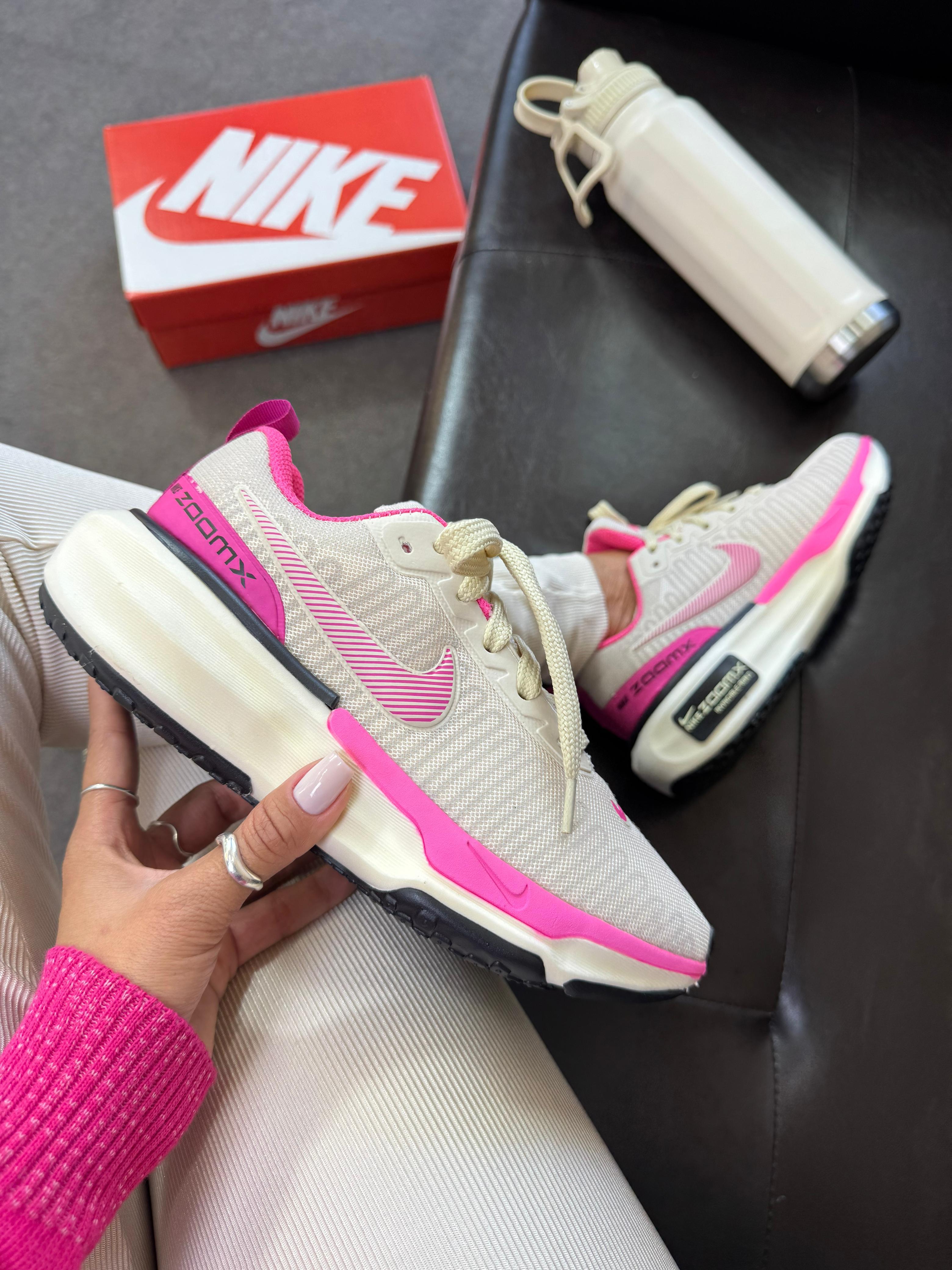 Invencible  Run 3 Off/ Fuxia