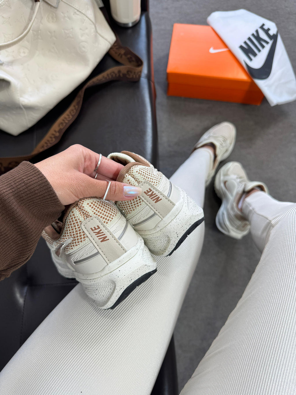 Nike Air Zoom Pegasus Off/Chocolate