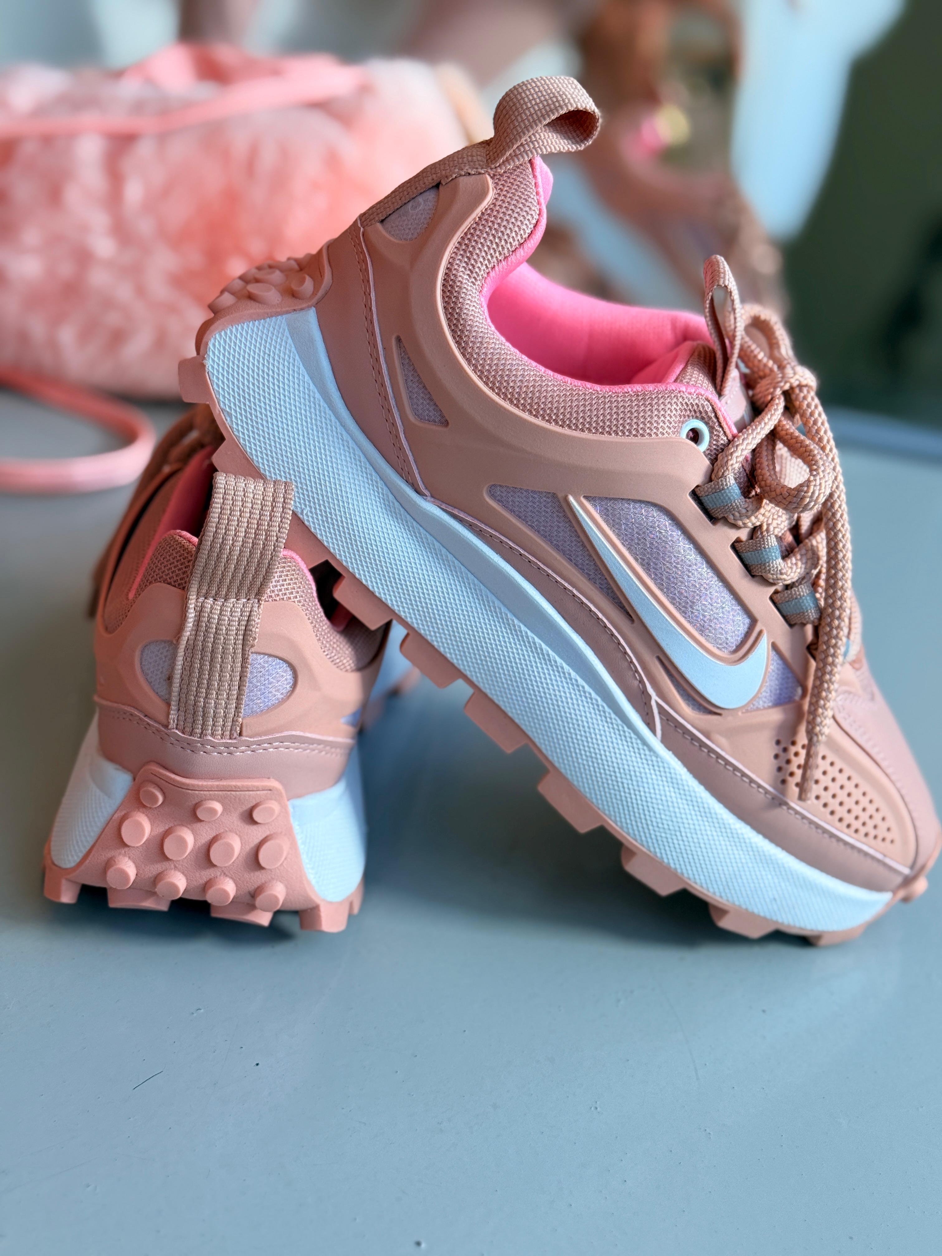 Nike Air Max Bailelli Rose