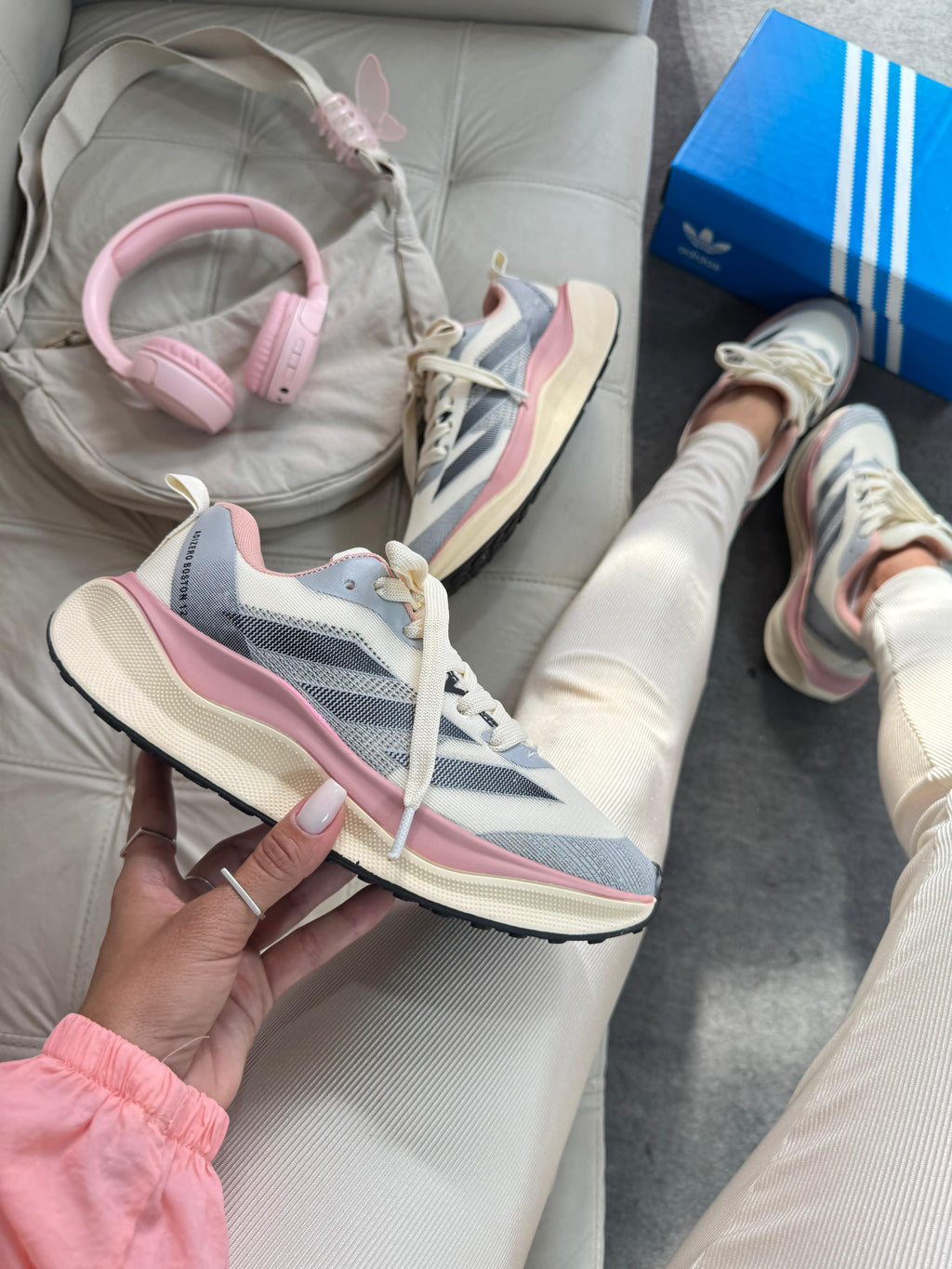 Adidas Adizero boston 12 off/rose
