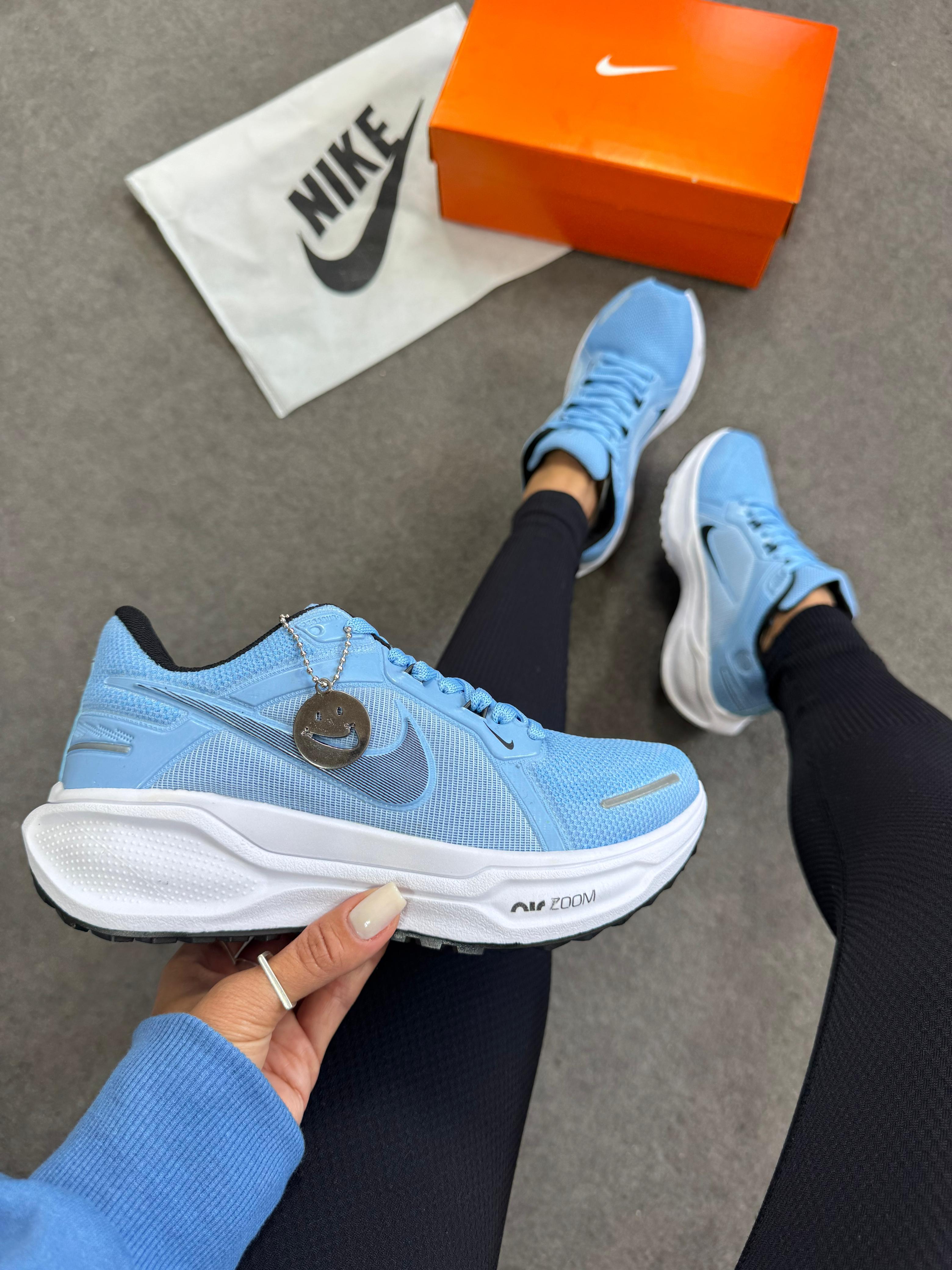 Nike Air Zoom Pegasus azul/celeste