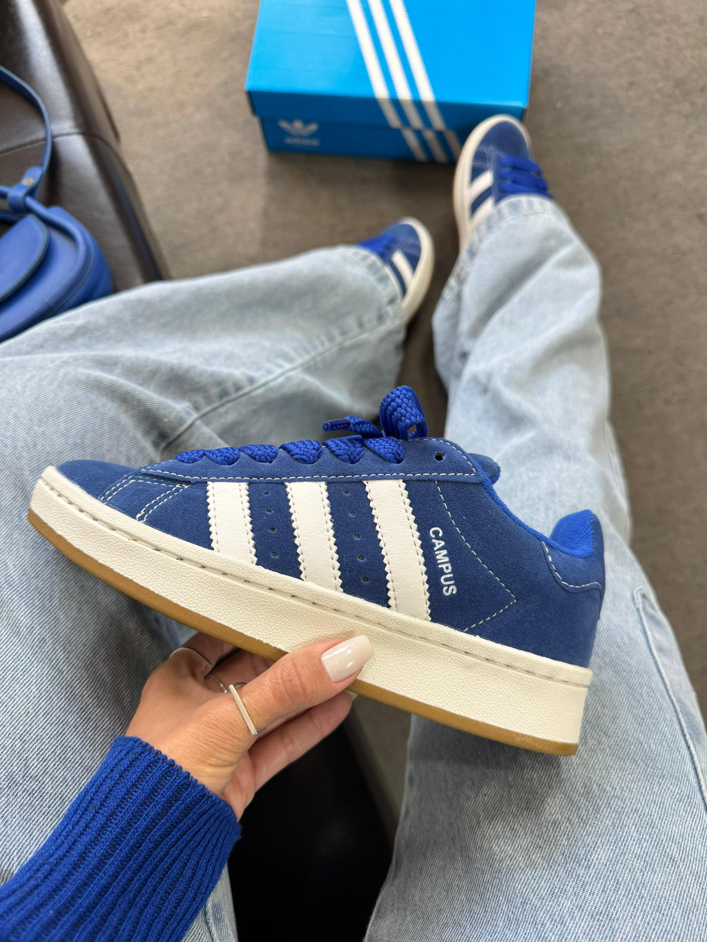 Campus 00 Royal/Branco
