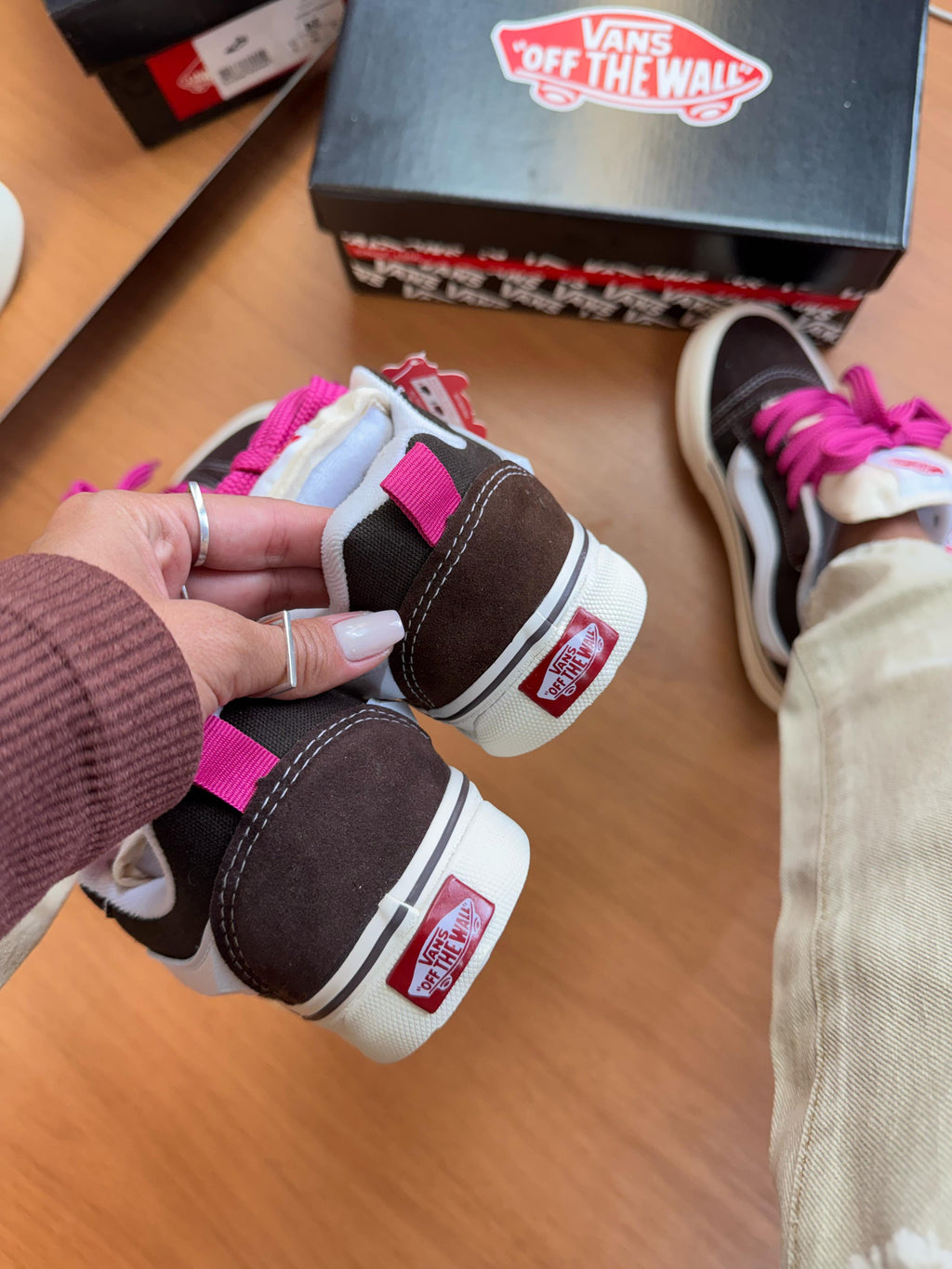 Vns Old Knu café/ pink