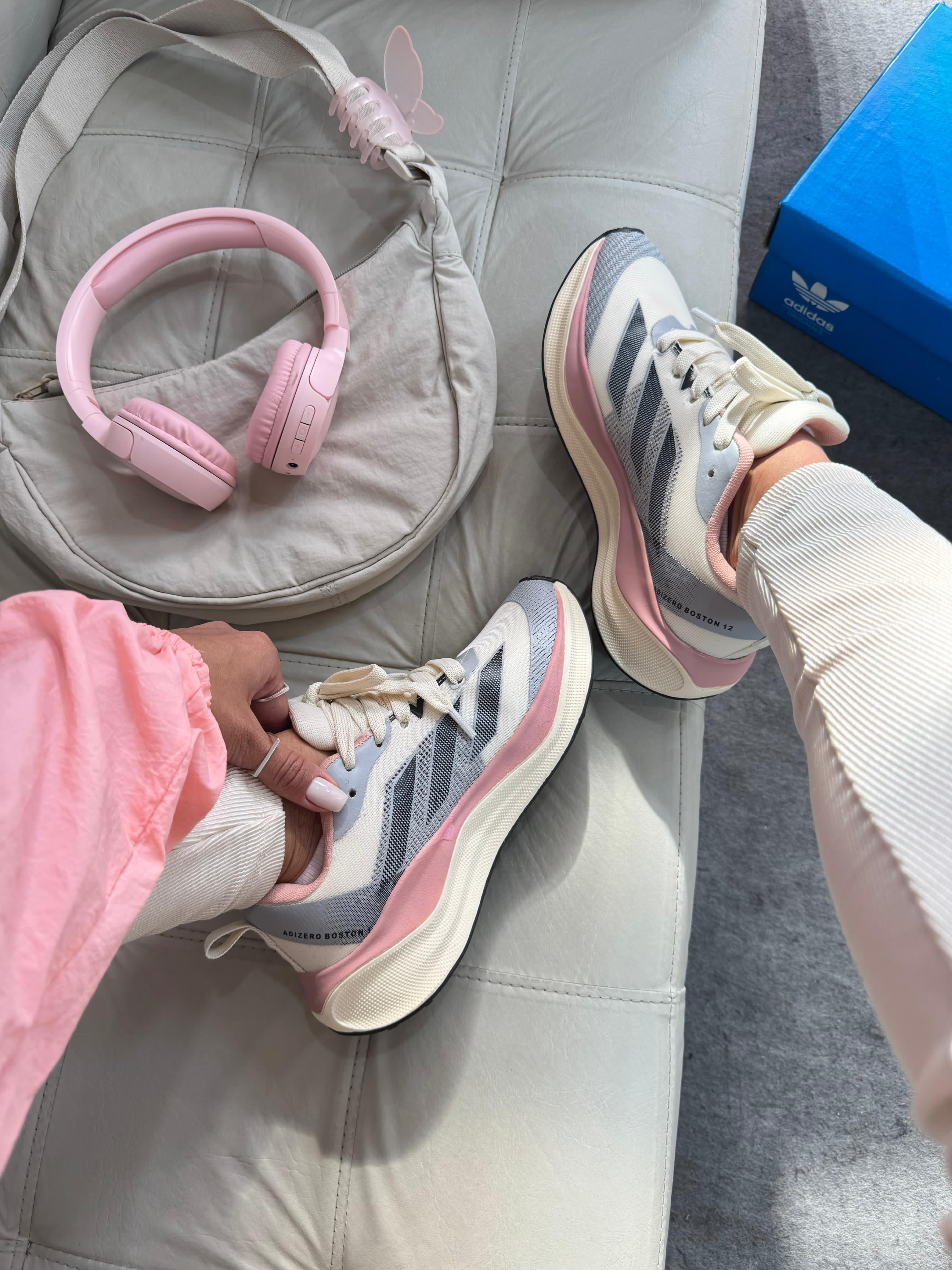 Adidas Adizero boston 12 off/rose