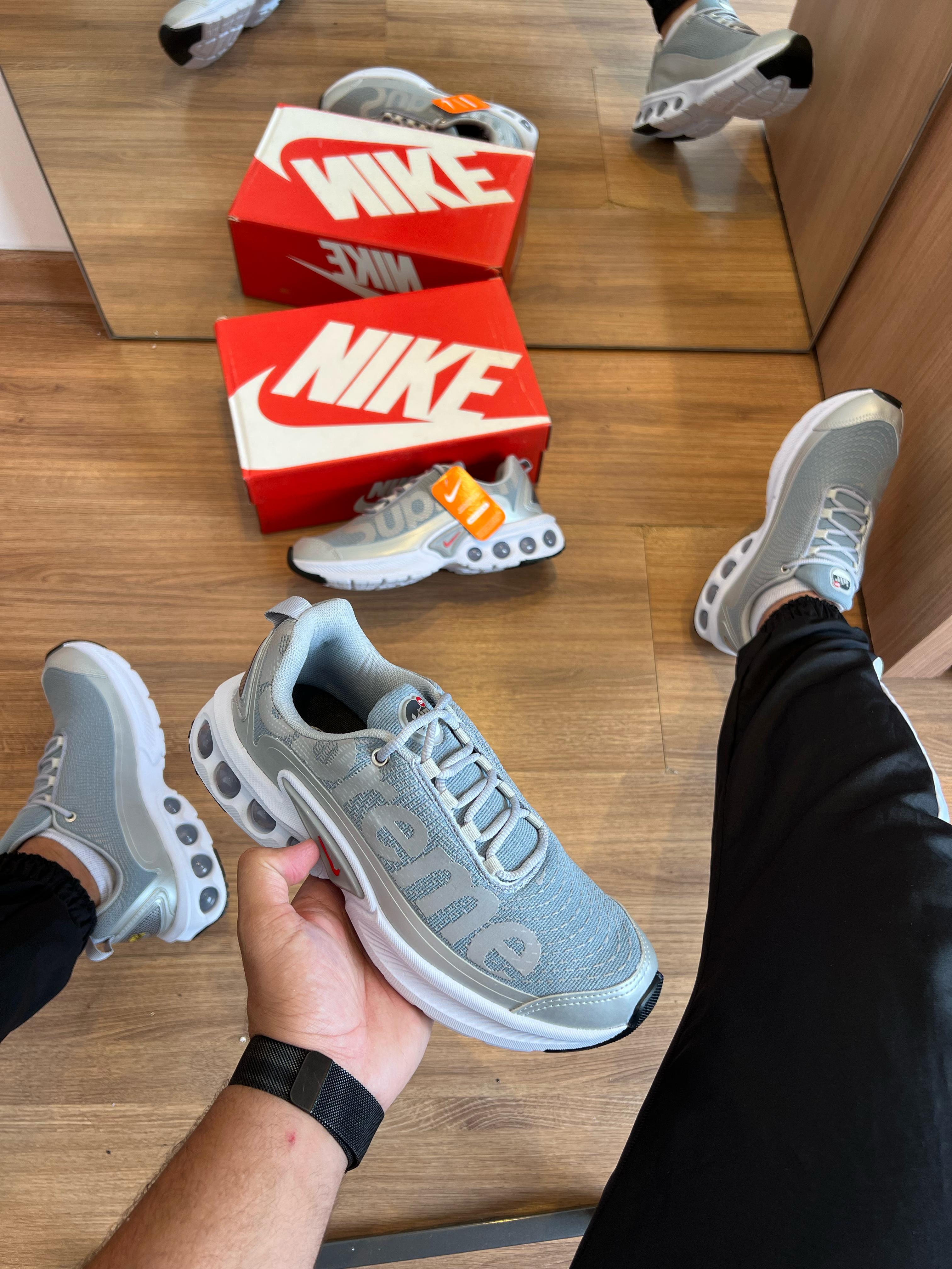 Air Max DN Supreme Branco / Cinza