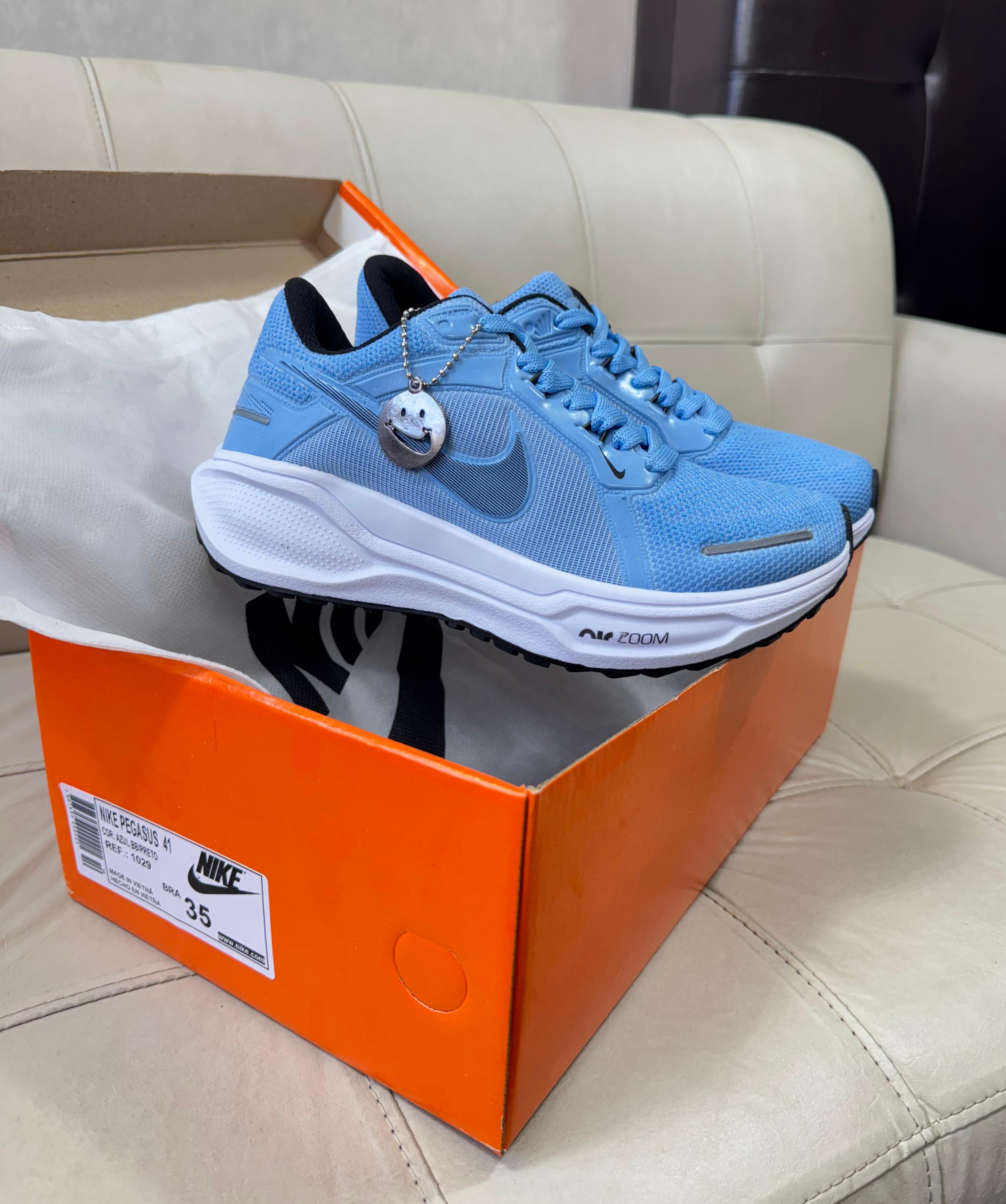Nike Air Zoom Pegasus azul/celeste