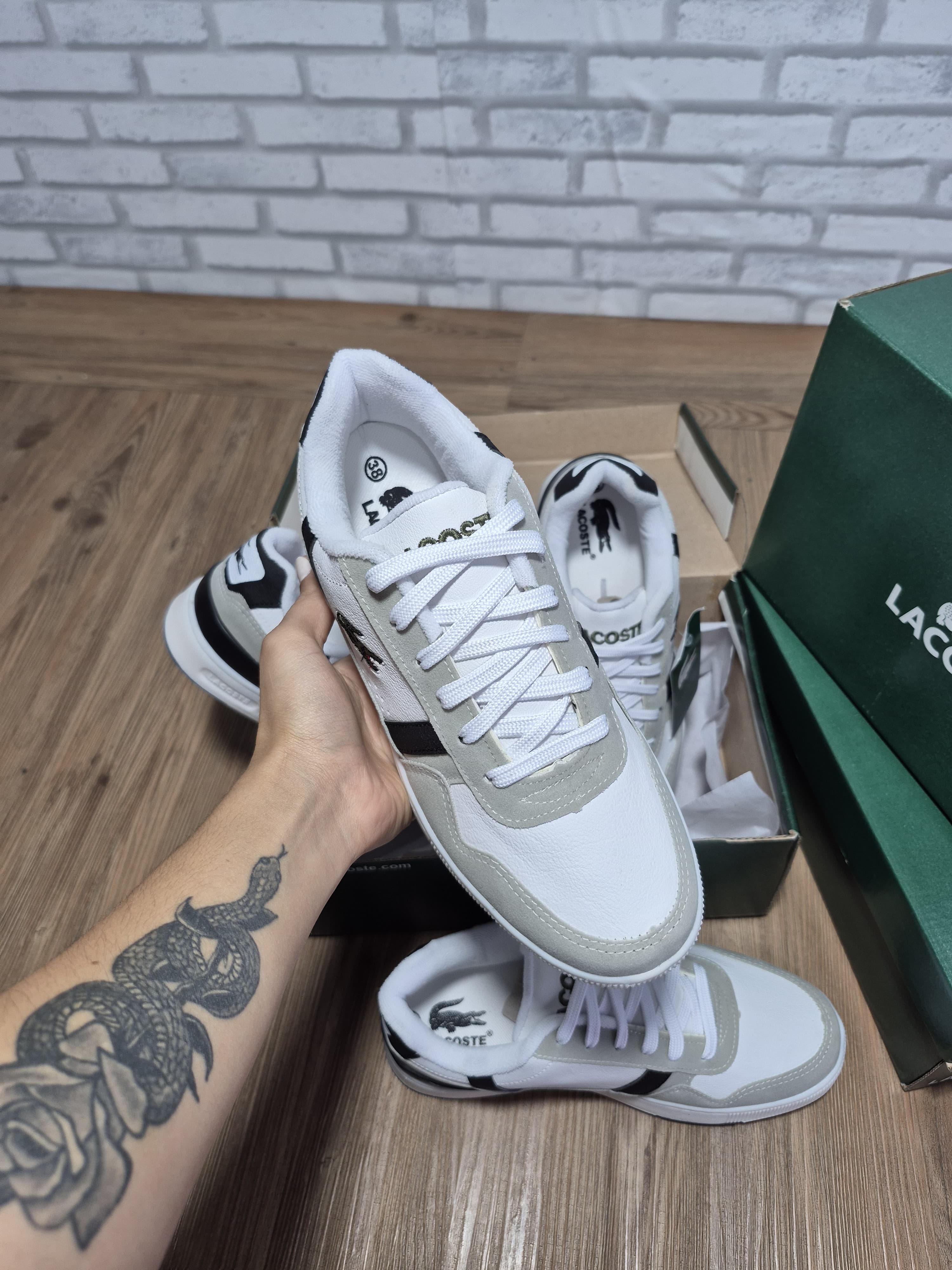Adidas Drop Astro Branco/Preto