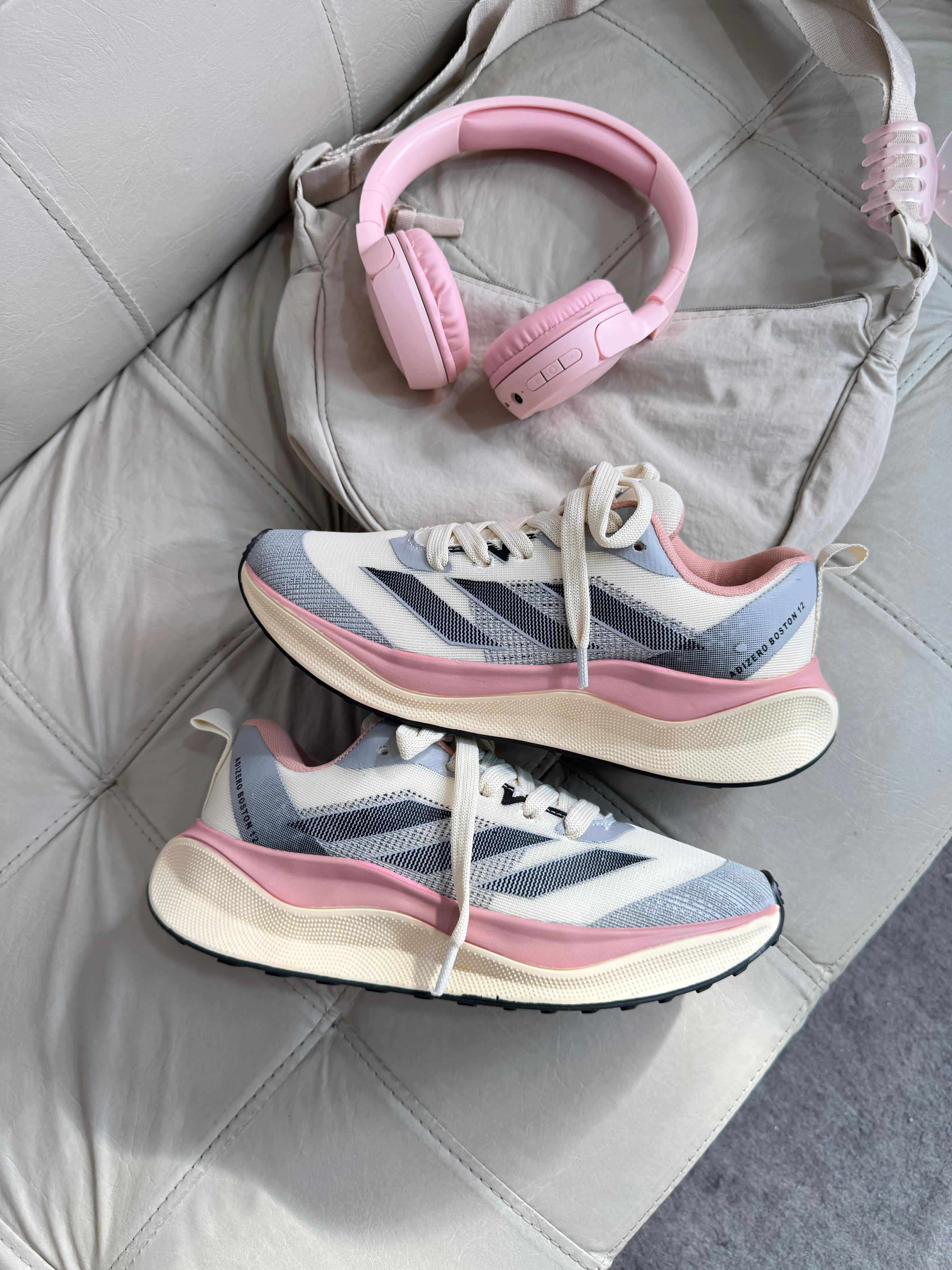 Adidas Adizero boston 12 off/rose