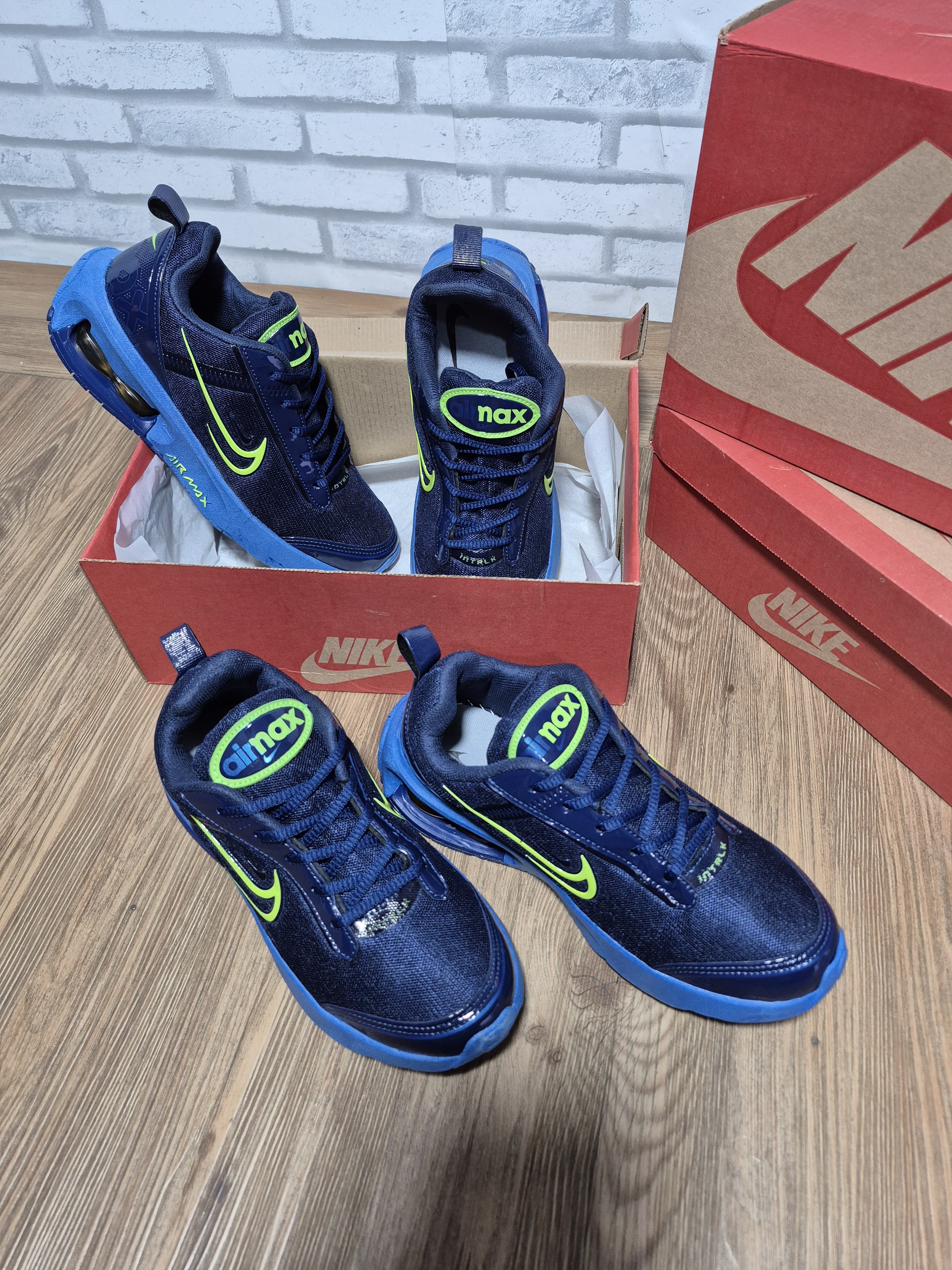 Nike Air Max Intrlk Azul Royal