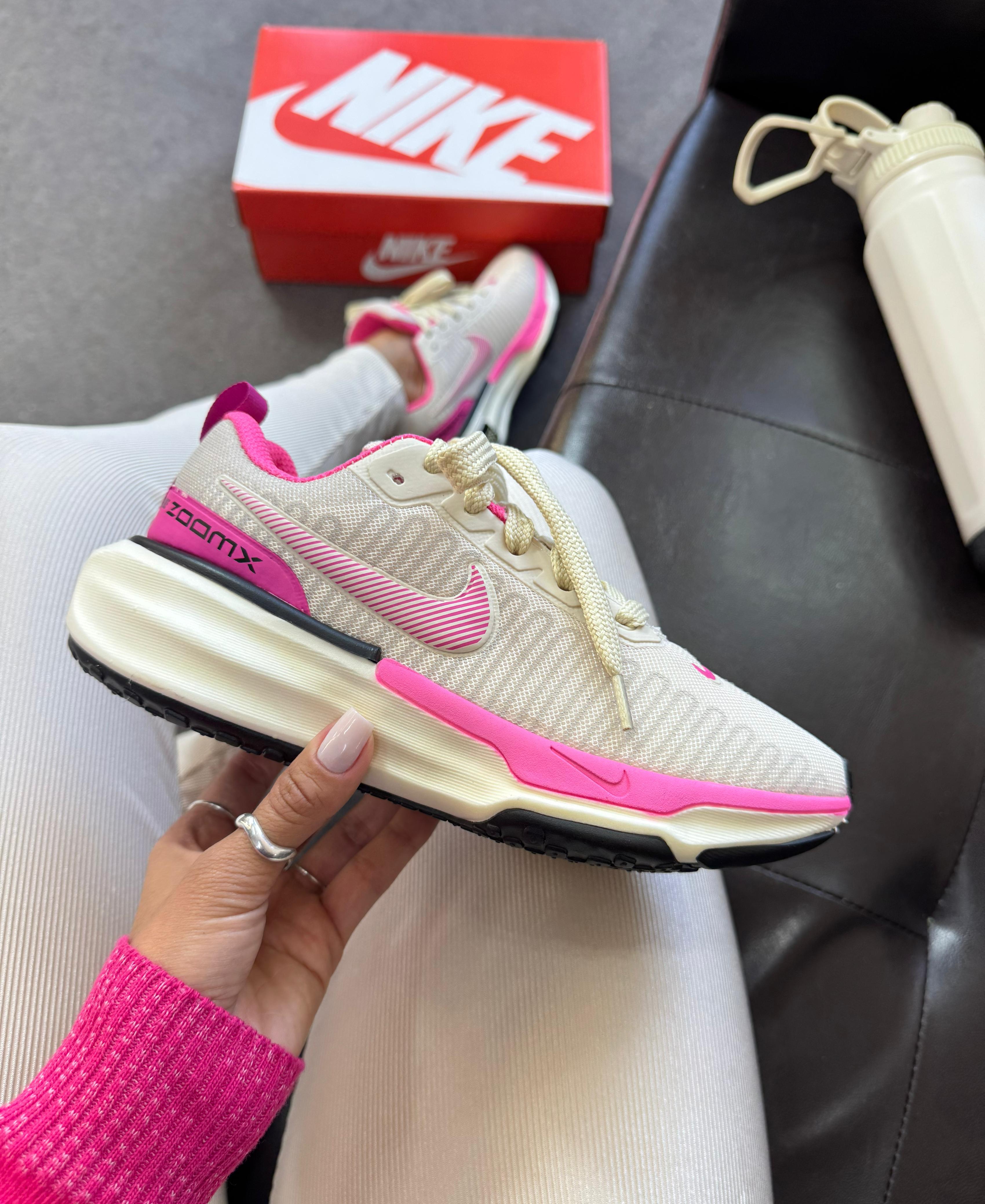 Invencible  Run 3 Off/ Fuxia