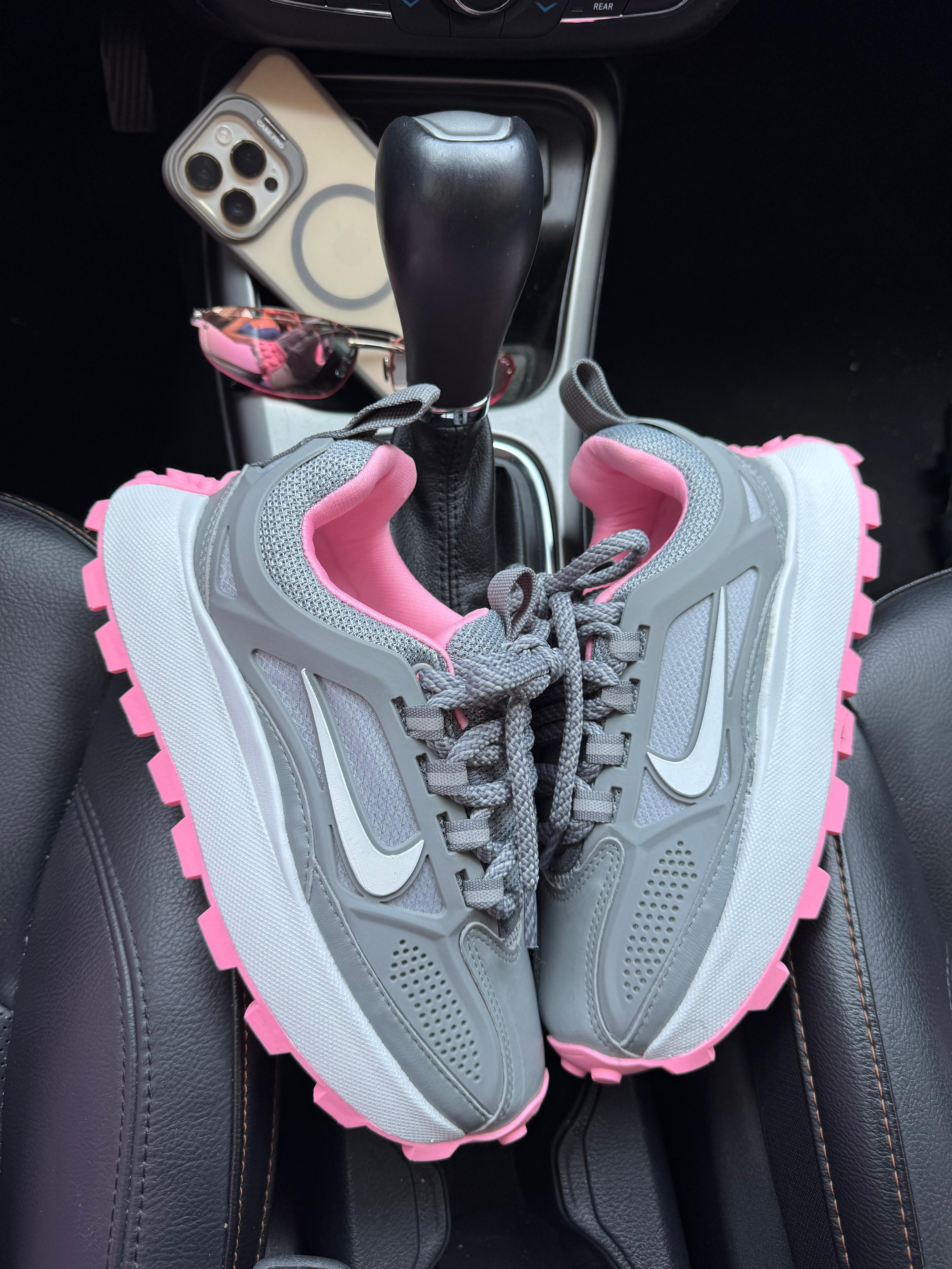 Nike Air Max Bailelli Cinza/Rosa
