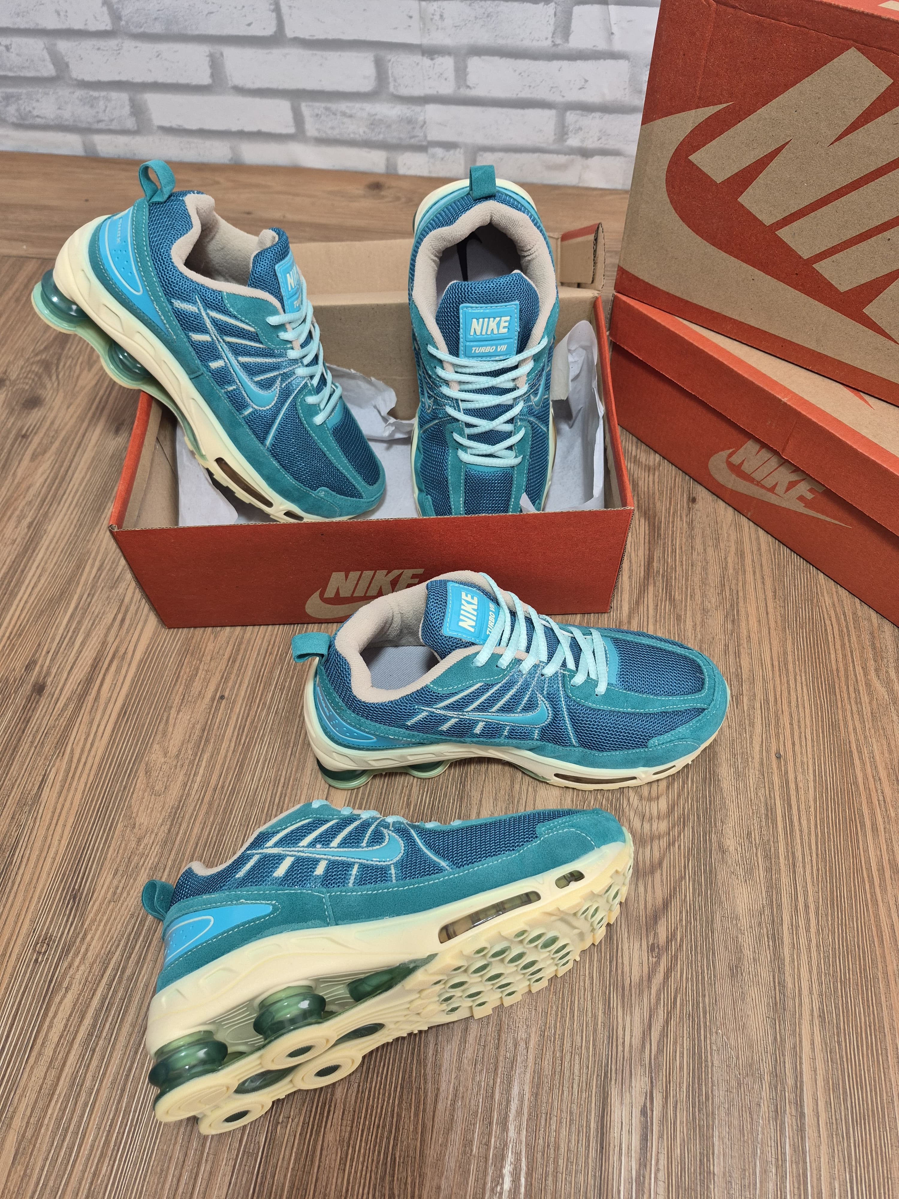 Nike Shox Turbo VII Verde Água