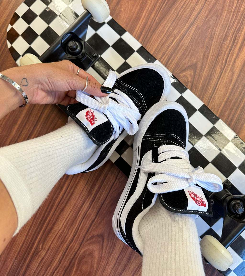 Vns Old Knu preto/branco