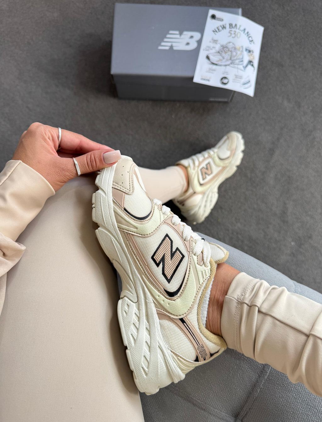 New Balance 530 off/rose